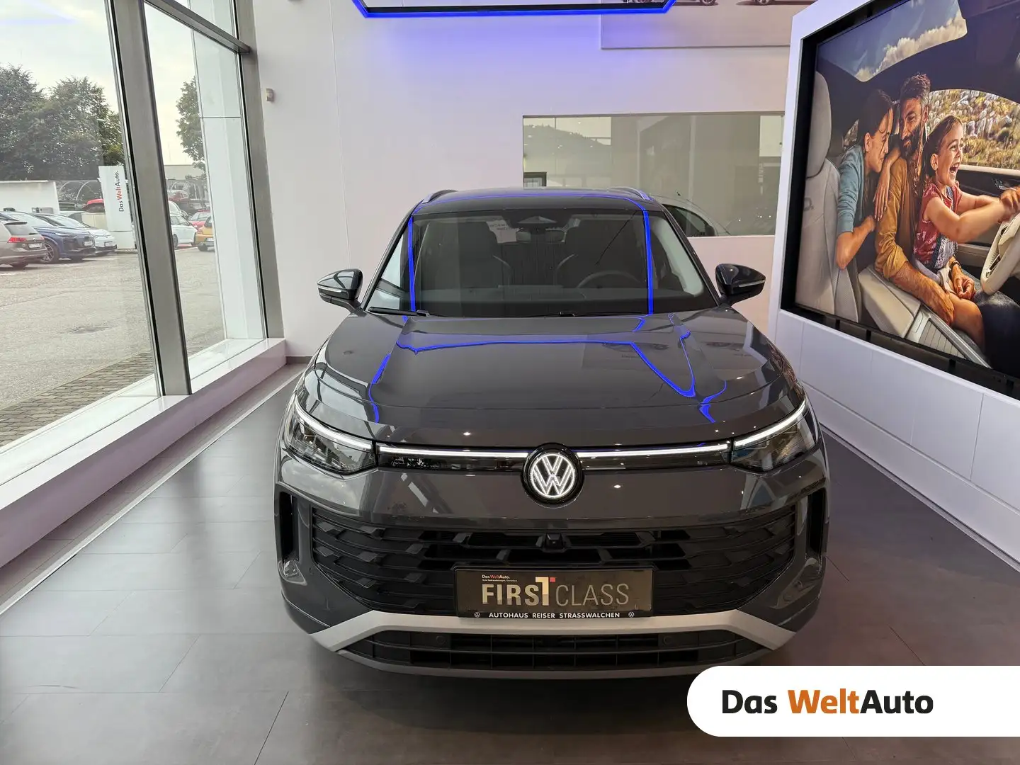 Volkswagen Tayron Friends TDI 4MOTION DSG Grau - 1