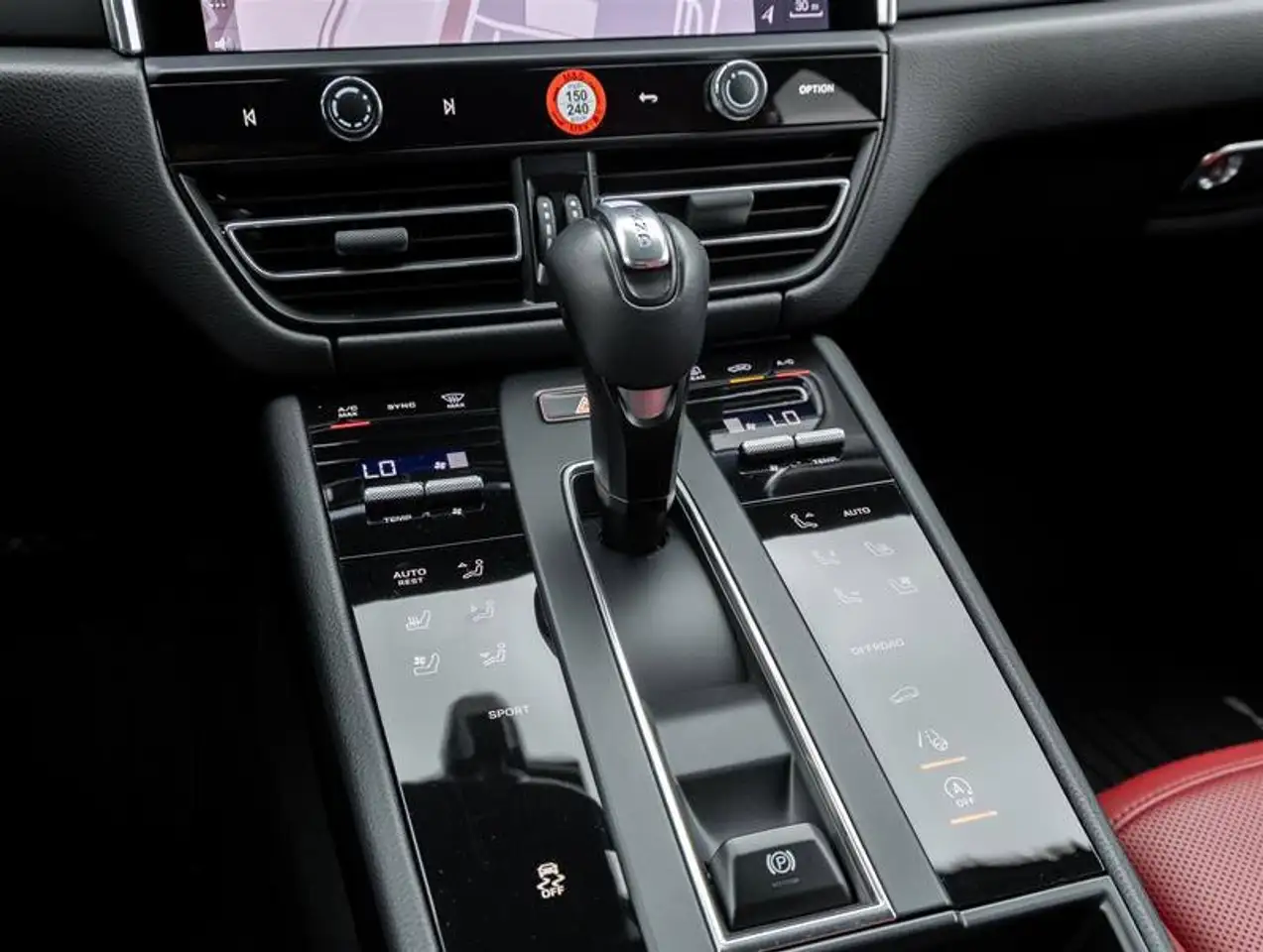 Porsche Macan снимка Porsche Macan