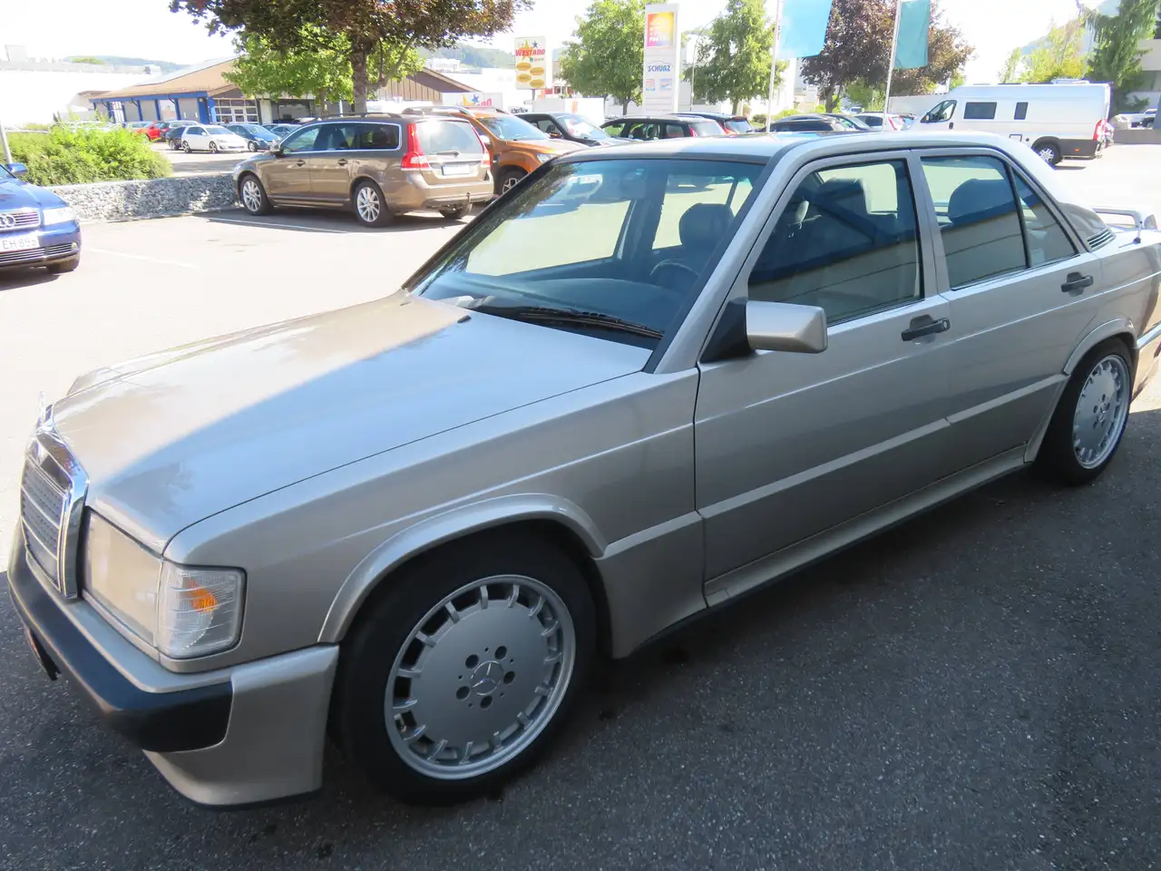 Mercedes-Benz 190 E 2.3-16V, foto 2