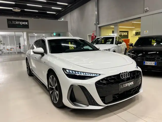 Audi A6 Avant 2.0 tdi mhev 3x S LINE QUATTRO NEW MODEL!