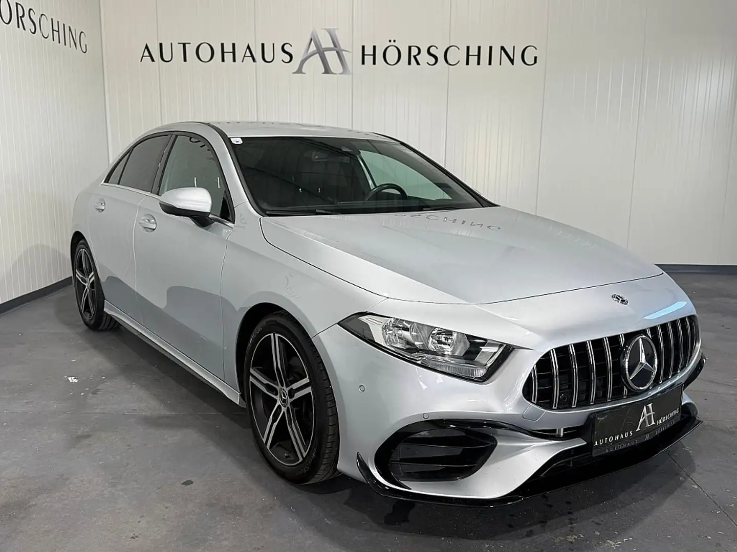 Mercedes-Benz A 180 d Limousine Aut. Silver - 1