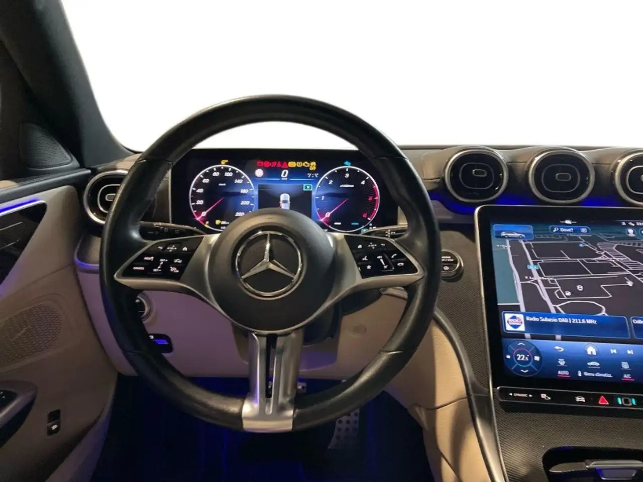 Mercedes-Benz C 220 - C SW All-Terrain 220 d mhev P 11