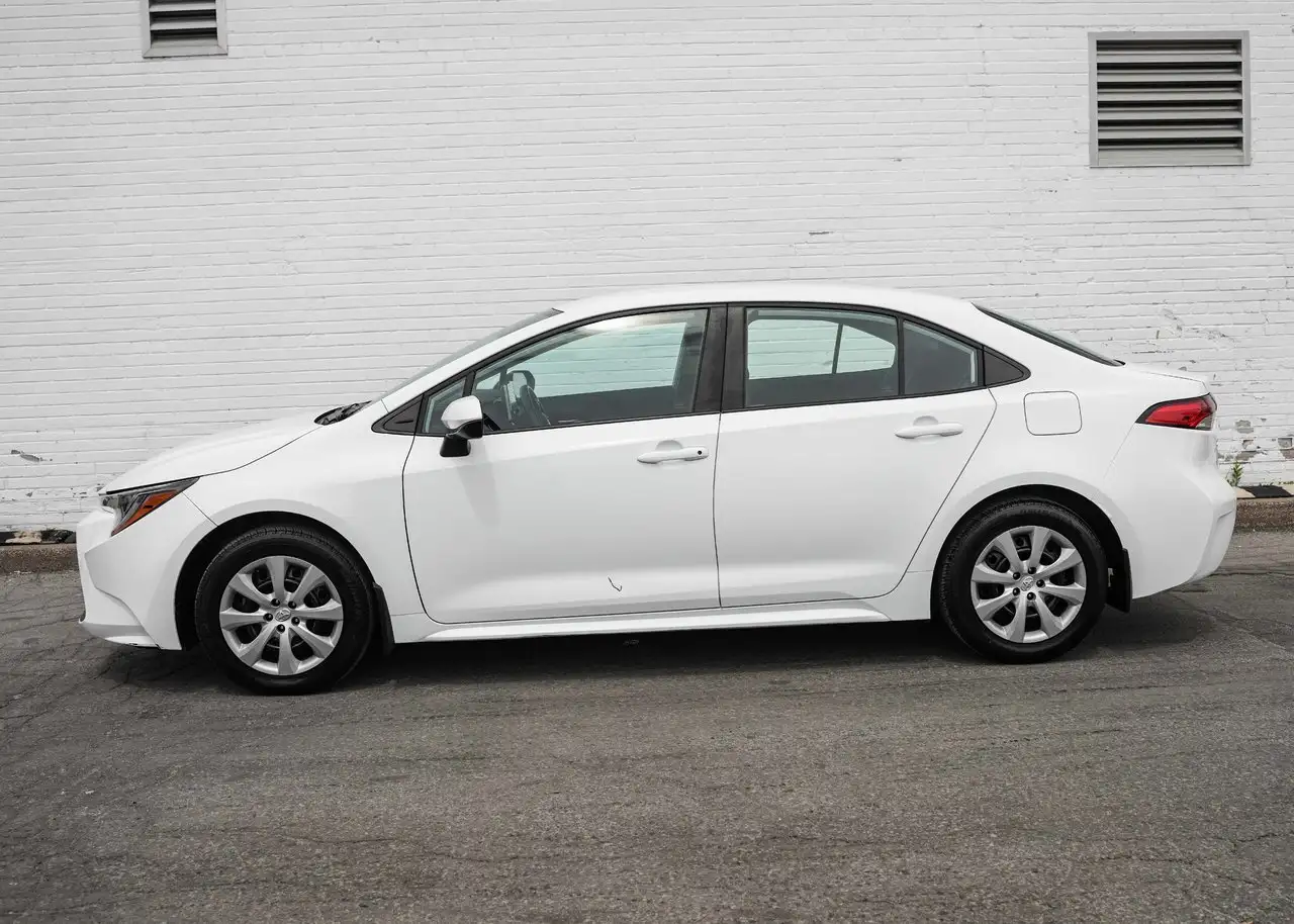 Toyota Corolla photo Toyota Corolla