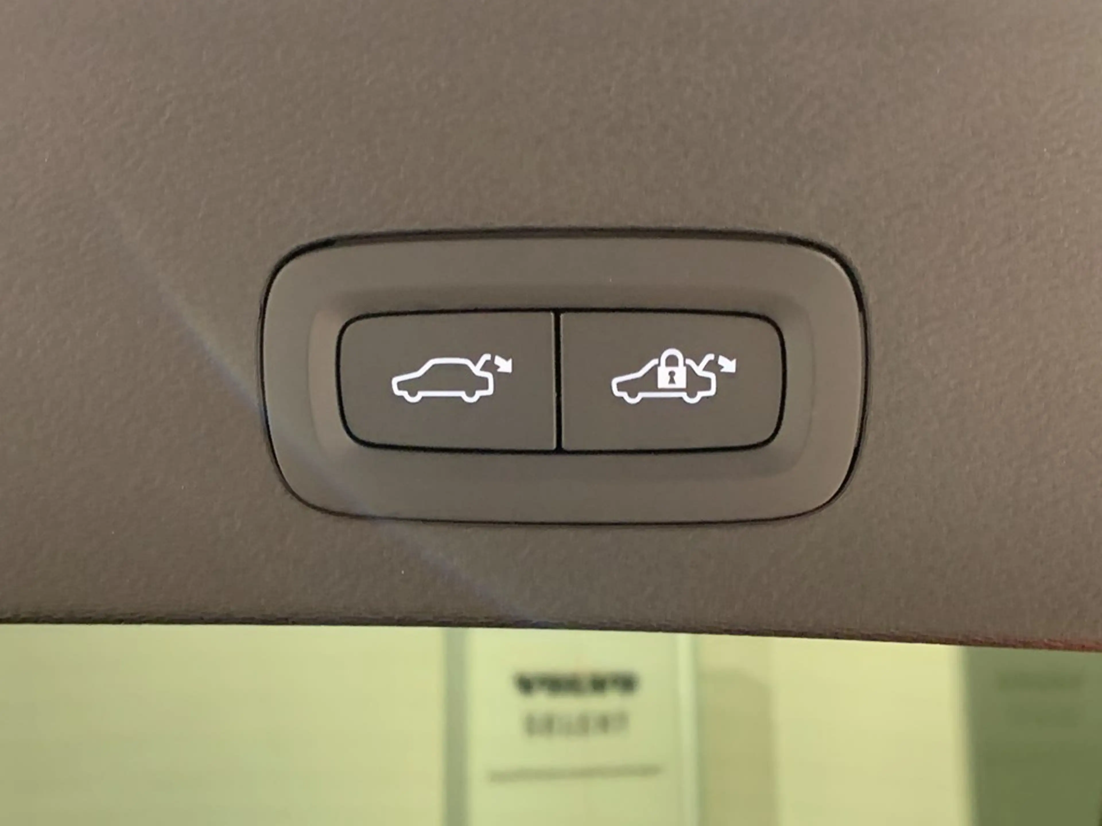 Volvo EC40 Recharge Ultra Extended Range — photo 12