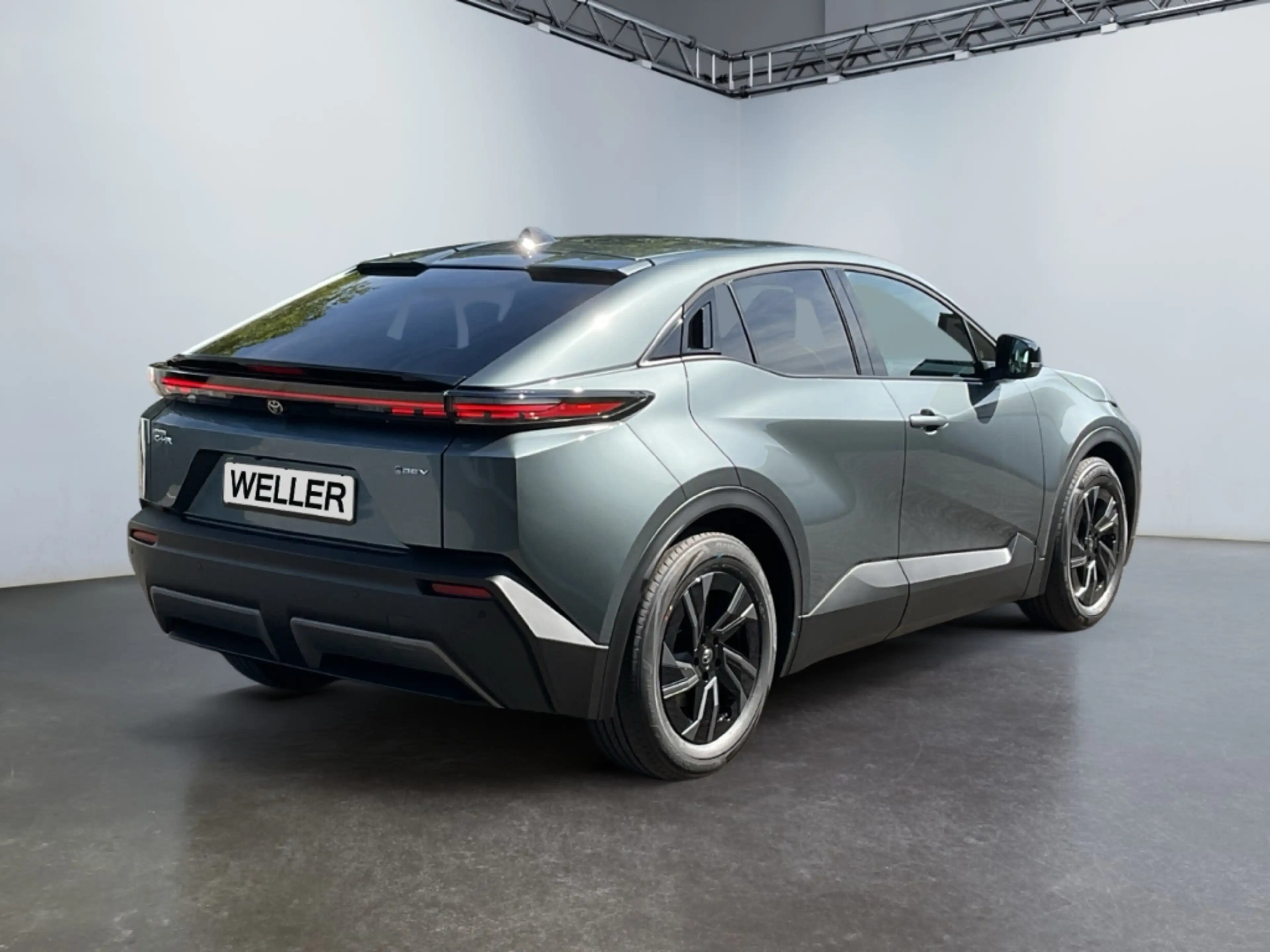 Toyota C-HR+ Teamplayer *CarPlay *Acc *Pdc vo. & hi. — photo 11