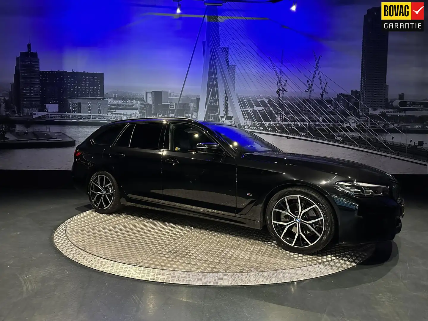 BMW 520 5-serie Touring 520i High Executive M-Pakket *Came Zwart - 1