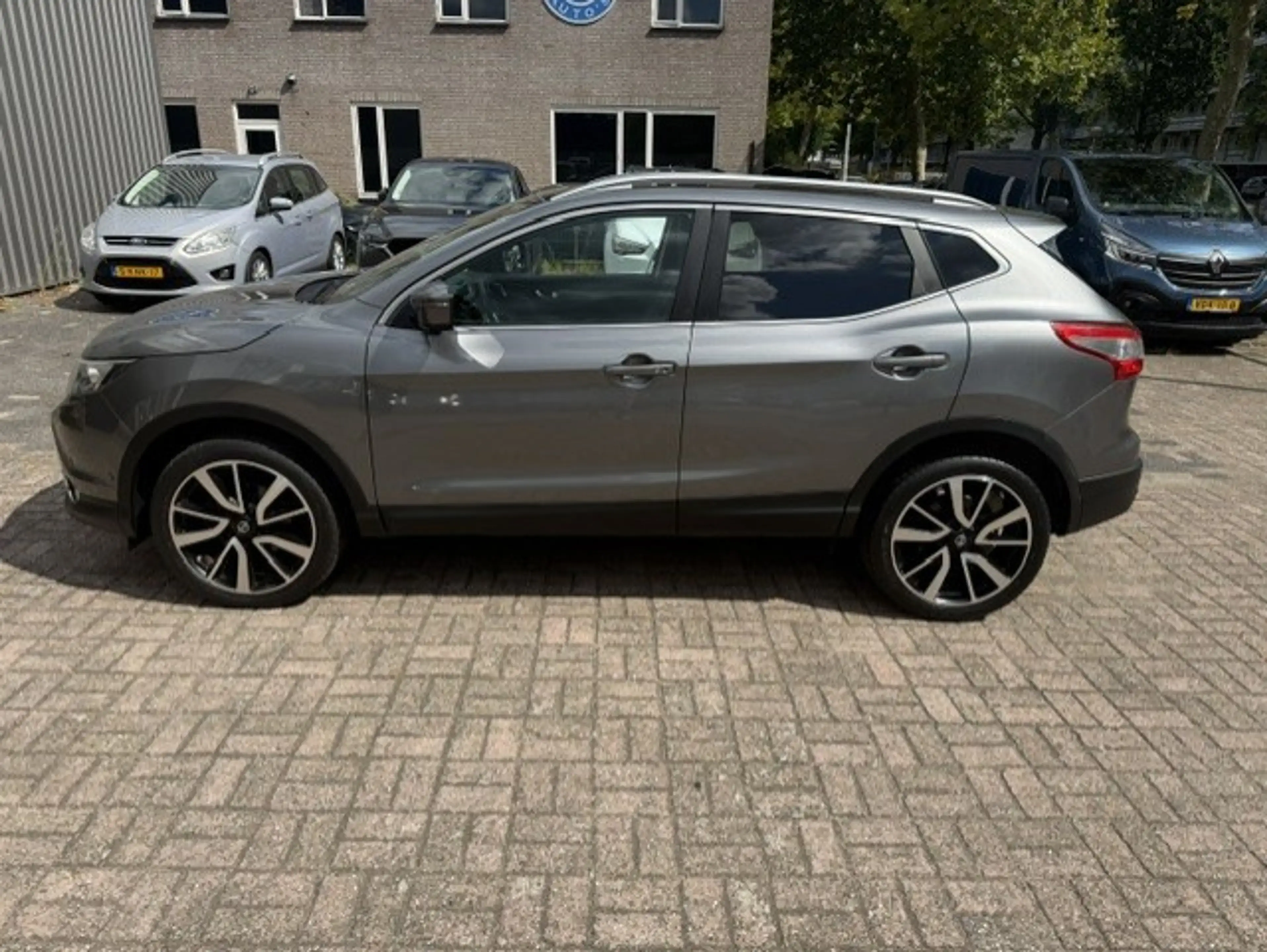 Nissan Qashqai 1.2 Tekna Navi/Camera/Pano/Leer — photo 2