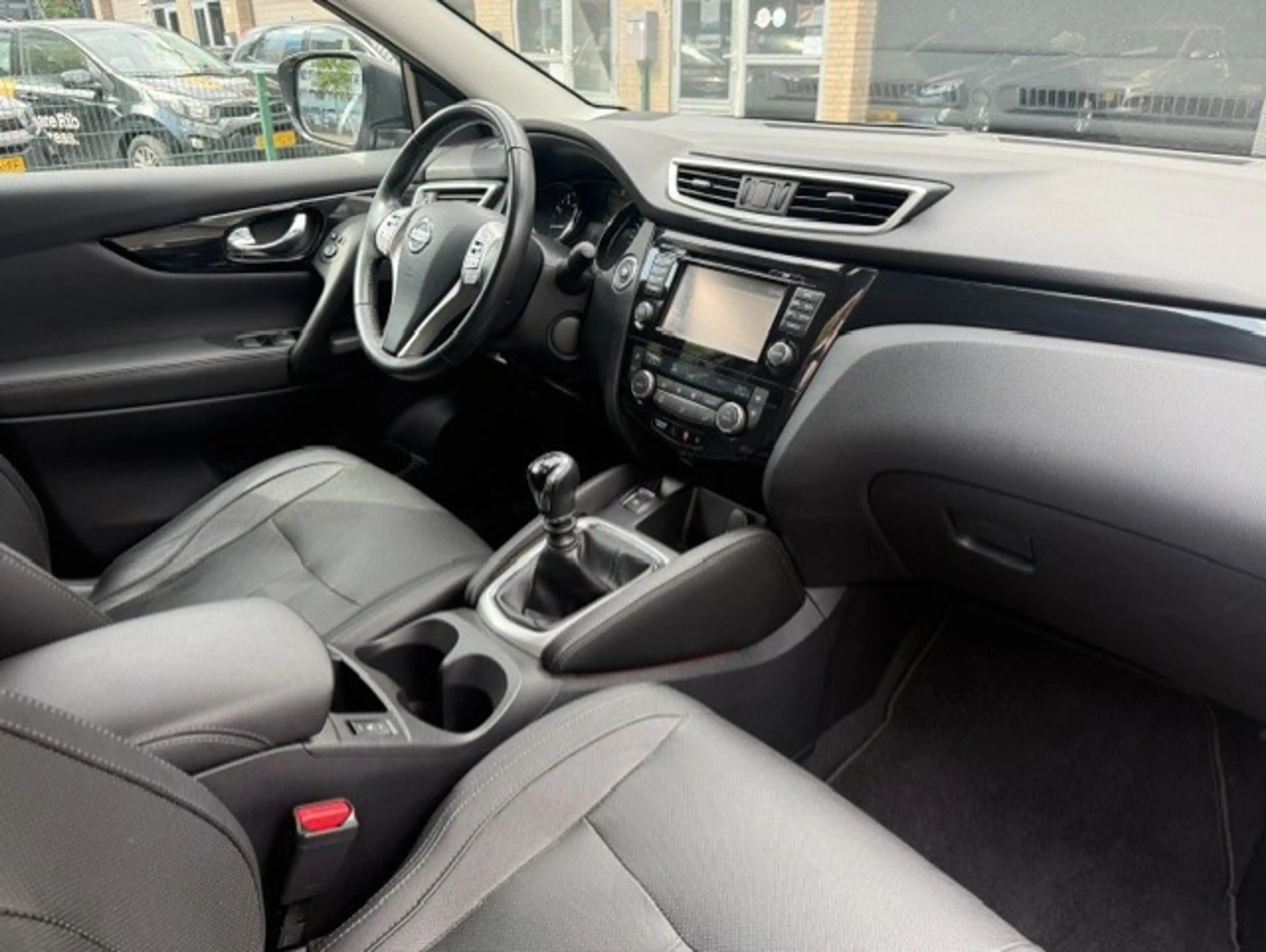 Nissan Qashqai 1.2 Tekna Navi/Camera/Pano/Leer — photo 9