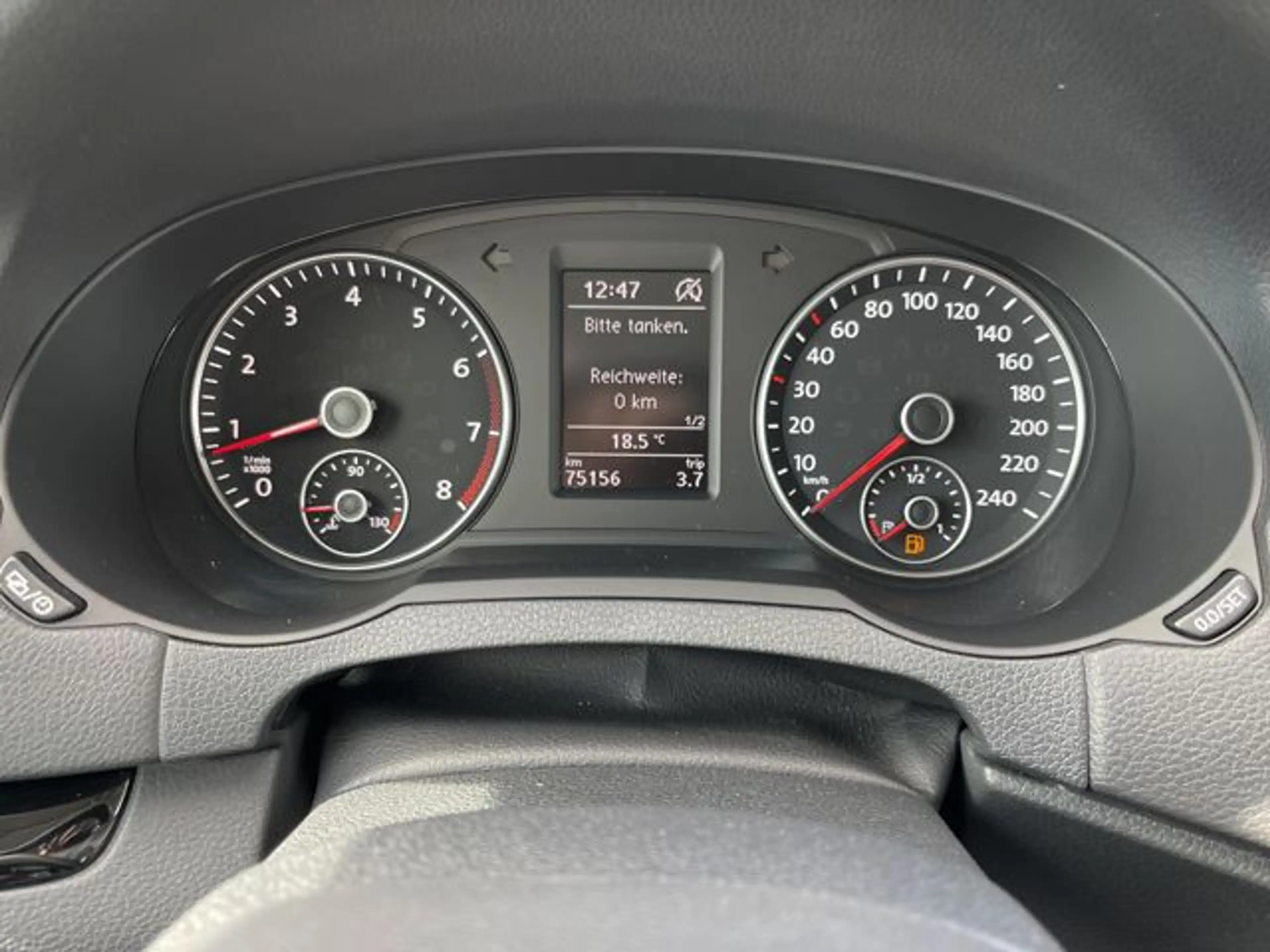 SEAT Alhambra 2.0 TSI DSG Navi AHK "8-fach bereift" 7 — photo 15