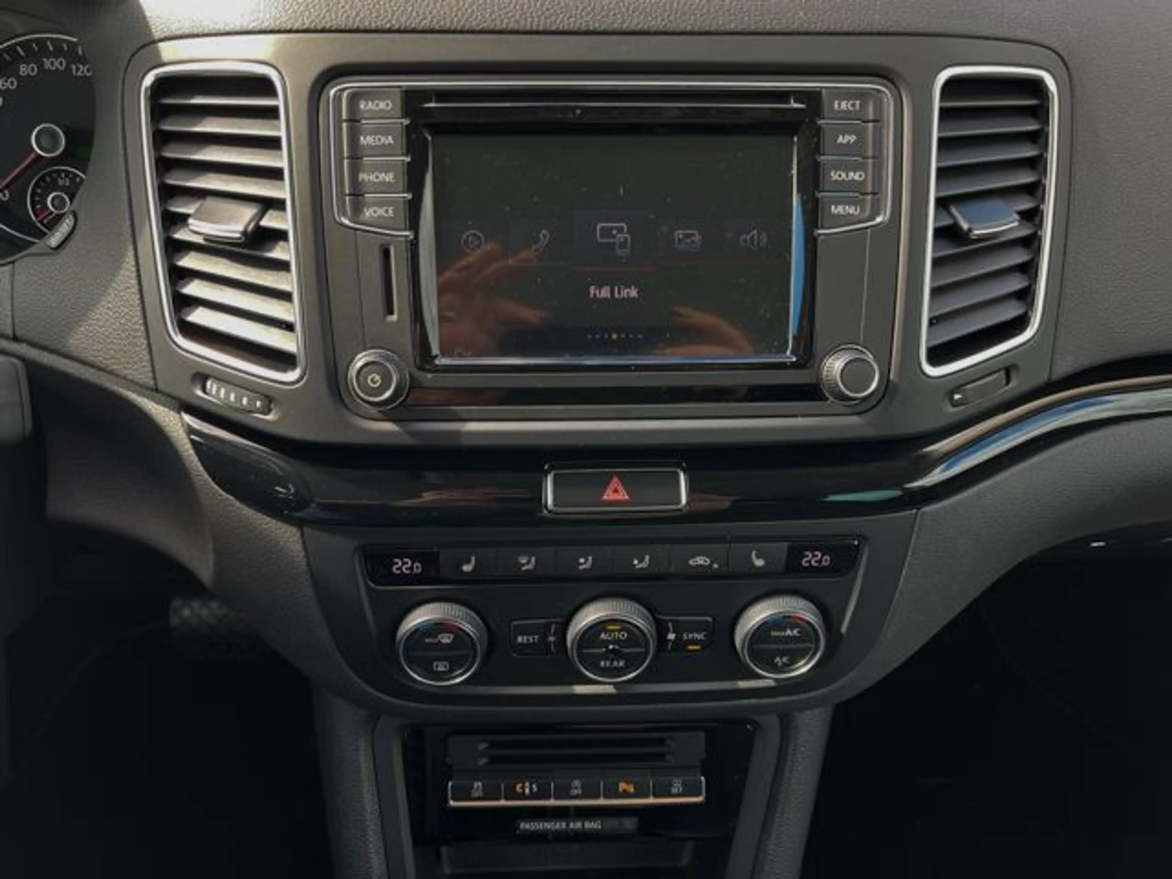 SEAT Alhambra 2.0 TSI DSG Navi AHK "8-fach bereift" 7 — photo 7
