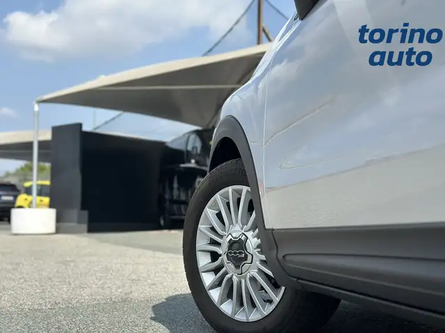 Fiat 500X view 10