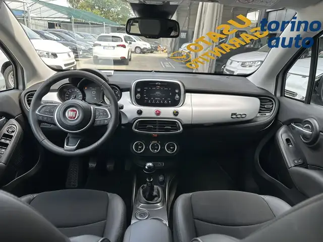 Fiat 500X view 14