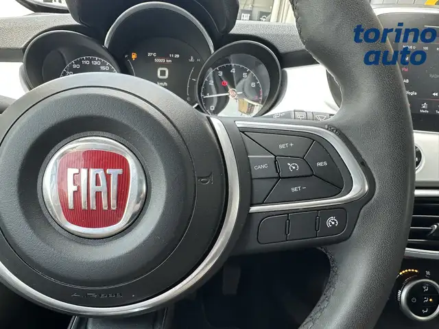 Fiat 500X view 19