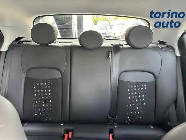 Fiat 500X view 13