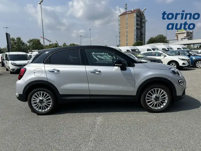 Fiat 500X view 8