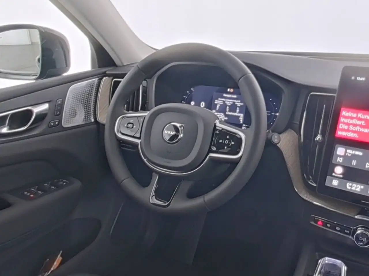 Volvo XC60 T6 Ultra Dark AWD HUD AD StandHZG AHK Digitales Co, миниатюра 15