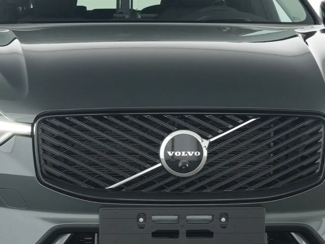 Volvo XC60 T6 Ultra Dark AWD HUD AD StandHZG AHK Digitales Co, миниатюра 5
