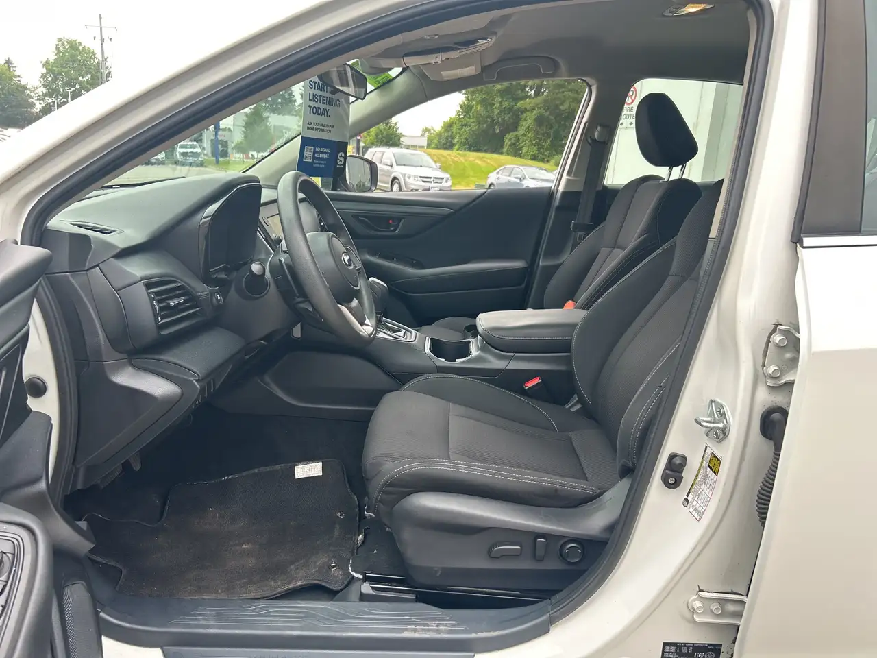 Subaru Legacy снимка Subaru Legacy