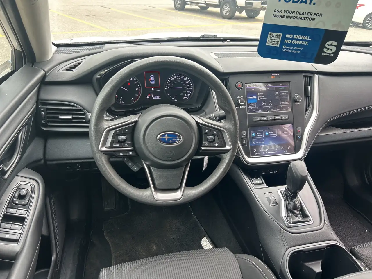 Subaru Legacy снимка Subaru Legacy