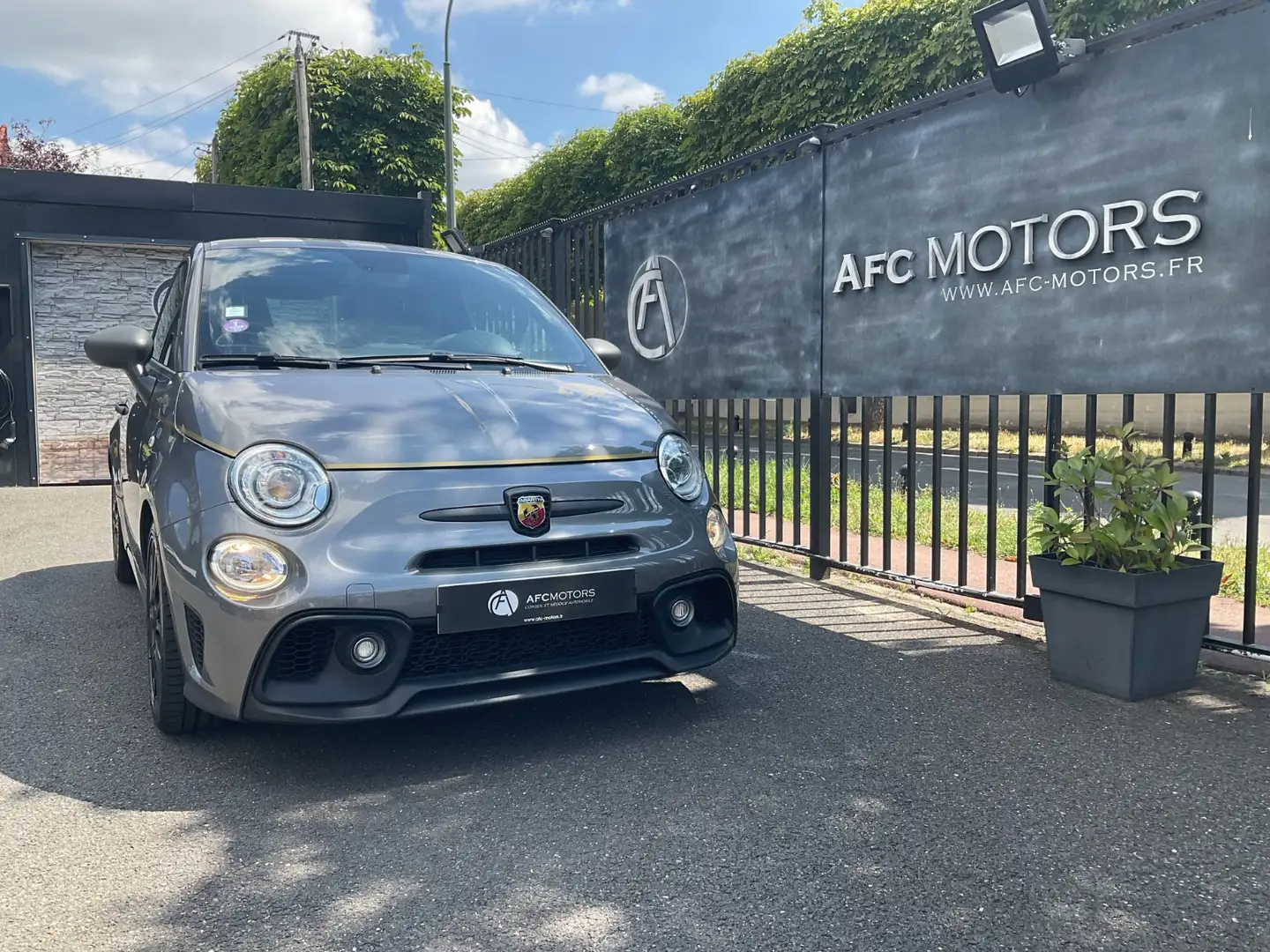 Fiat 500 595 Scorpioneoro Gris - 2