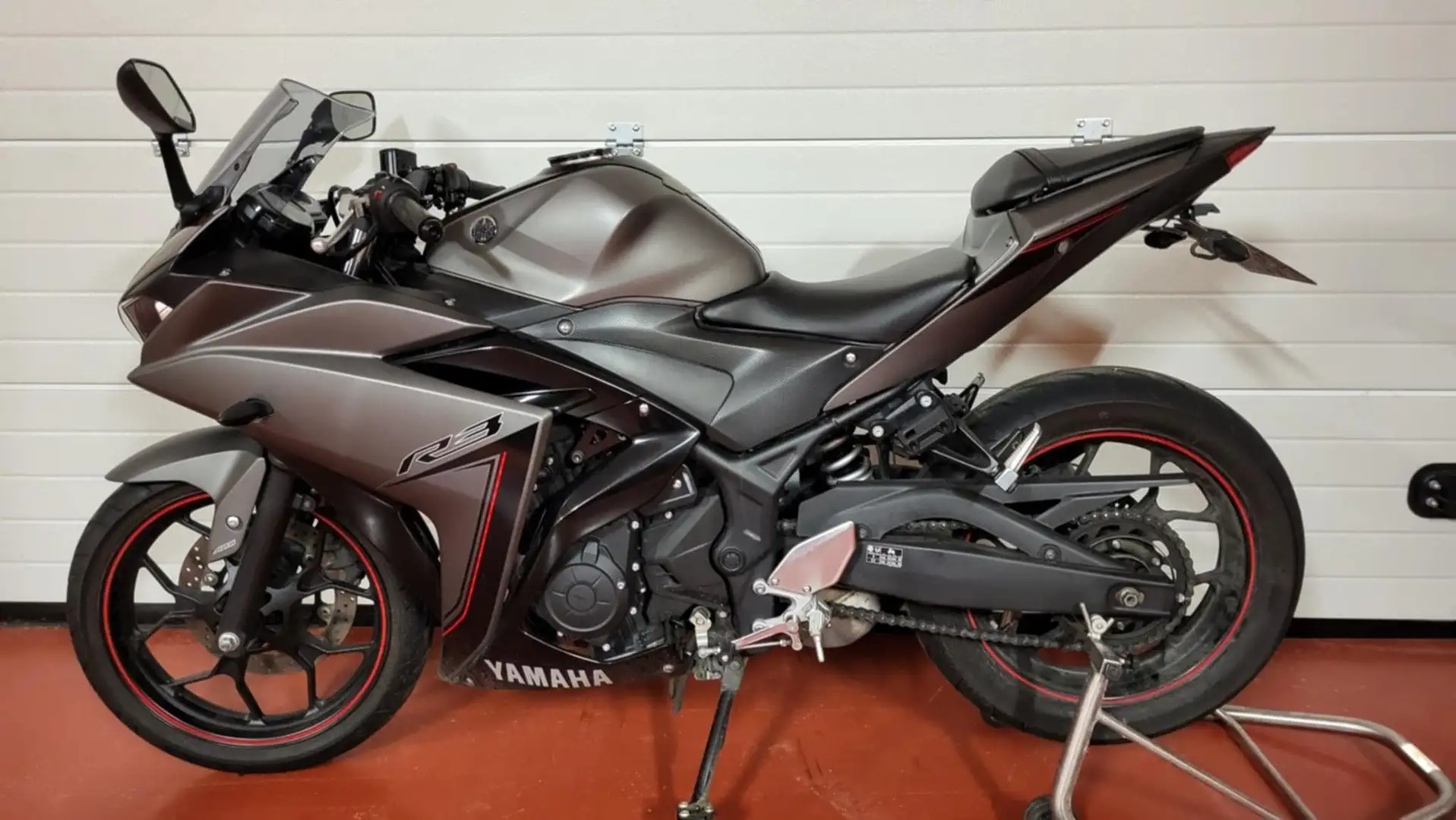 Yamaha YZF-R3 Gri - 1