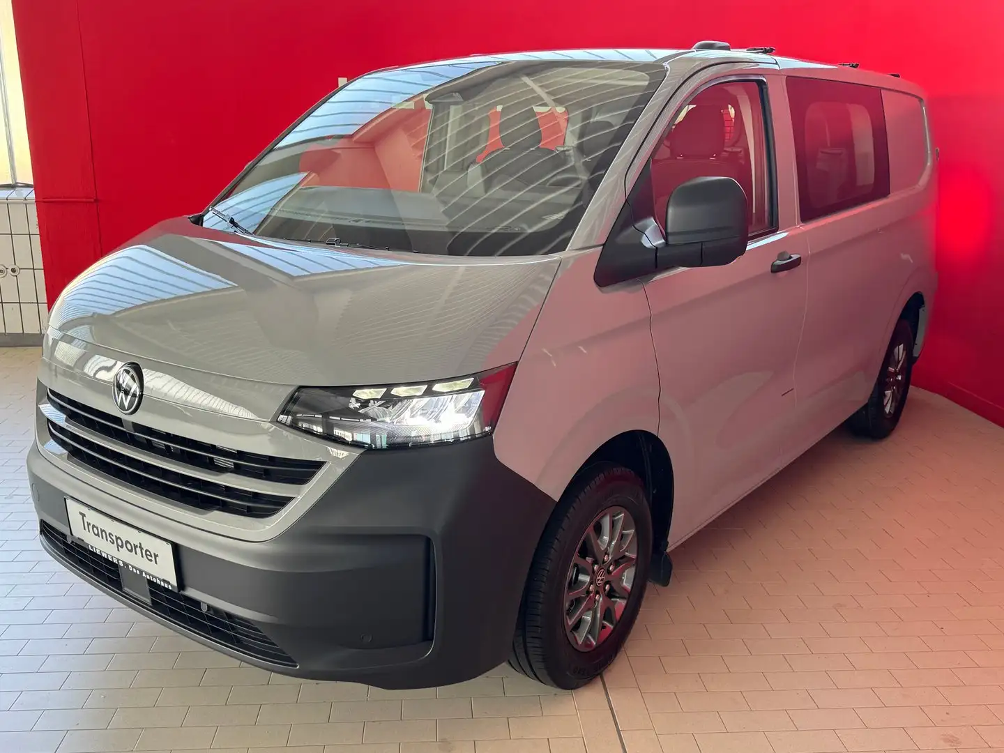 Volkswagen T7 Transporter VW Transporter T7 Kastenwagen Plus TDI Grau - 1