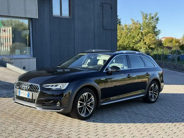 Audi A4 allroad 3.0 tdi Business Evol. 218cv s-tronic// VEDI NOTE