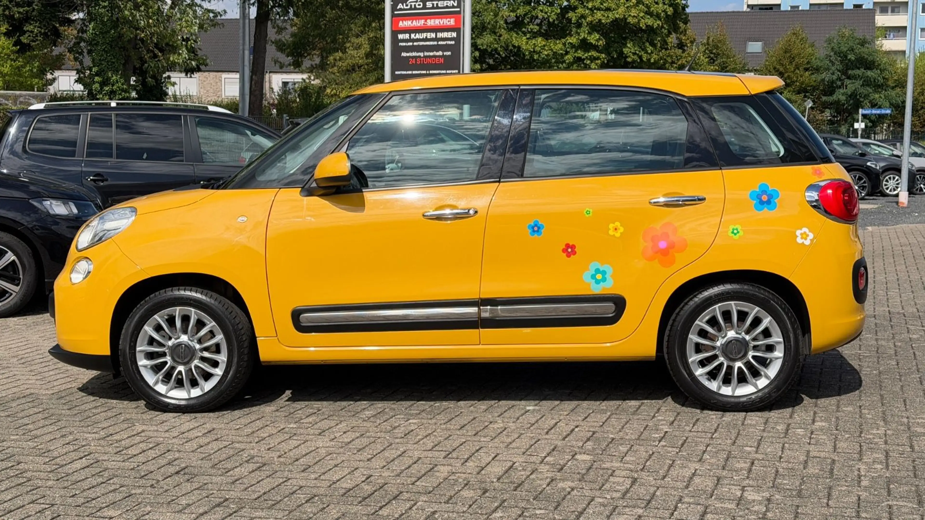 Fiat 500L Lounge PANO CITY KLIMA GRA S.HEIZ MASSAGE — photo 3