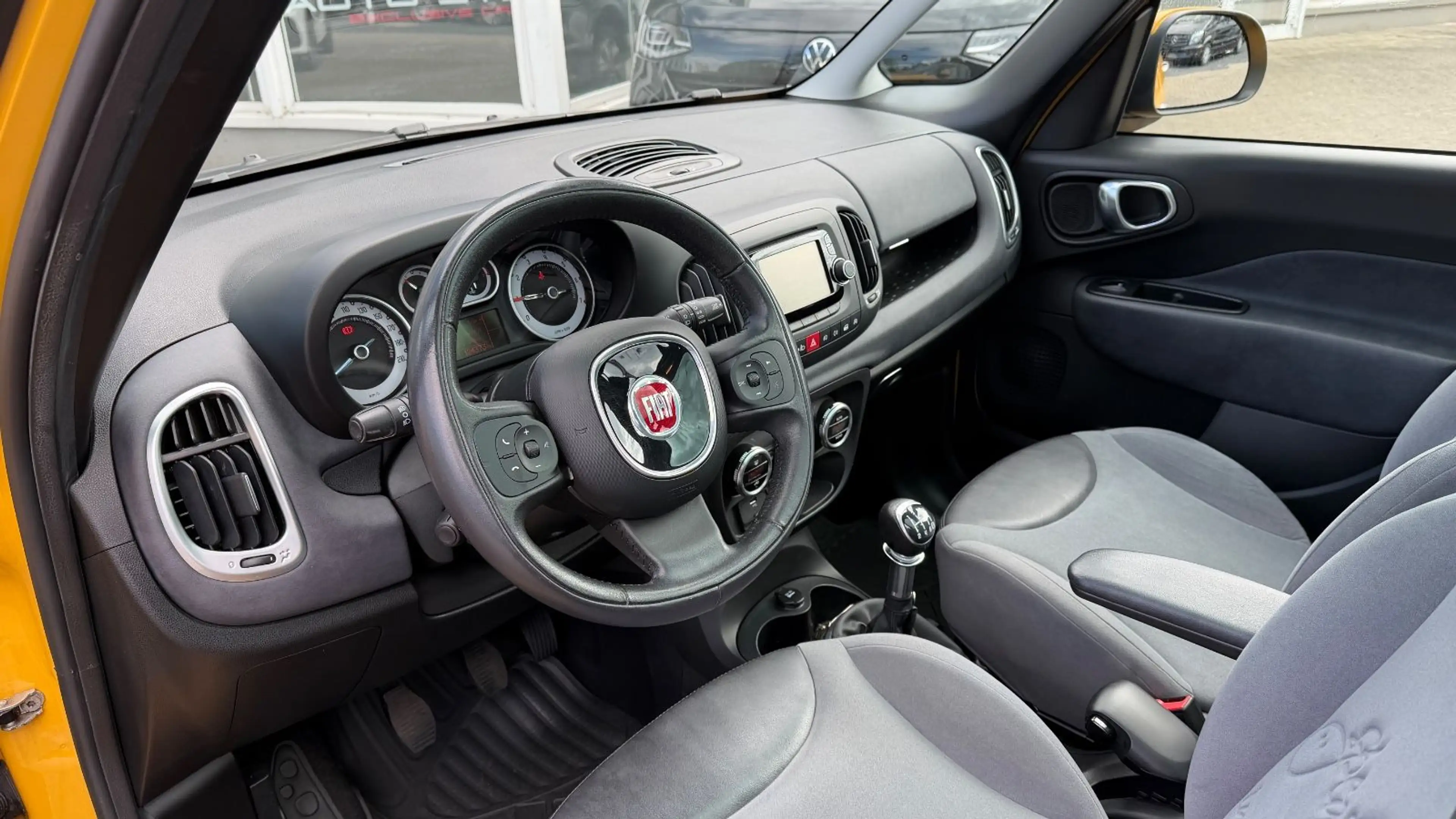 Fiat 500L Lounge PANO CITY KLIMA GRA S.HEIZ MASSAGE — photo 10
