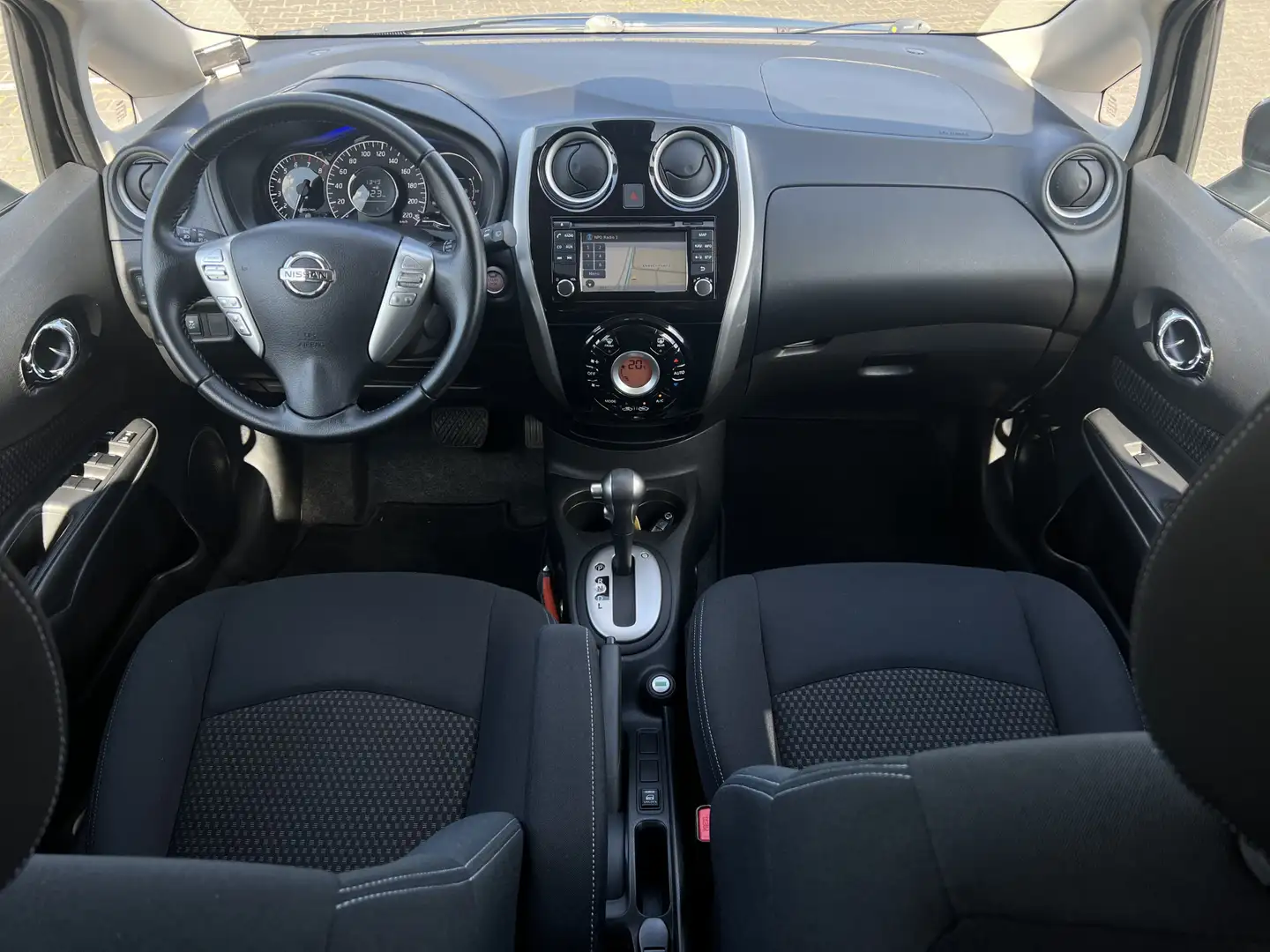 Nissan Note 1.2 DIG-S Connect Edition NL-Auto Navi / Clima / T Black - 2