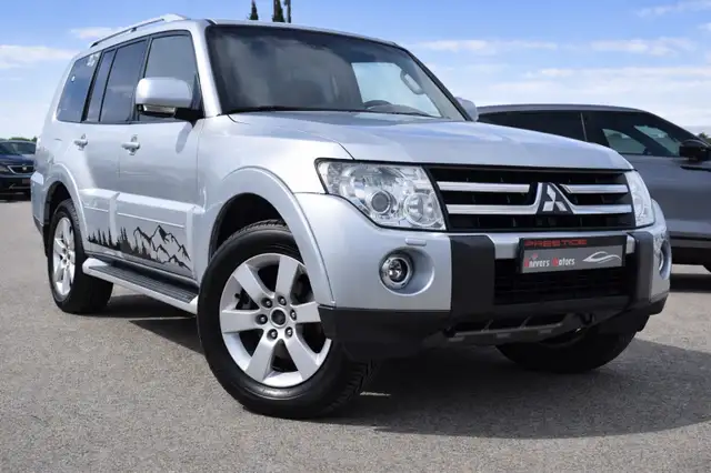 Mitsubishi Pajero 3.2 DI-D200 FAP INSTYLE BA LONG