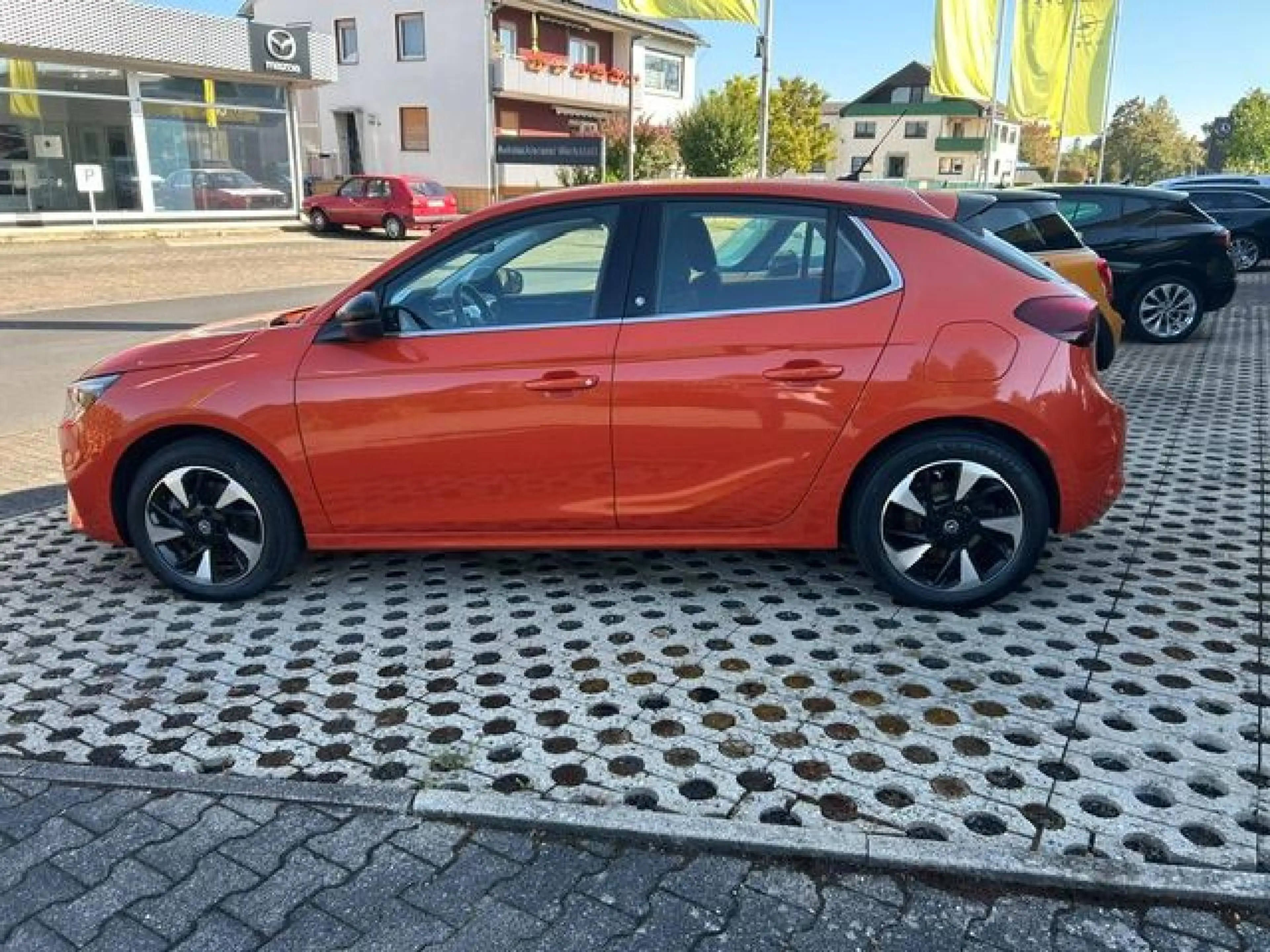 Opel Corsa-e e Elegance — photo 8