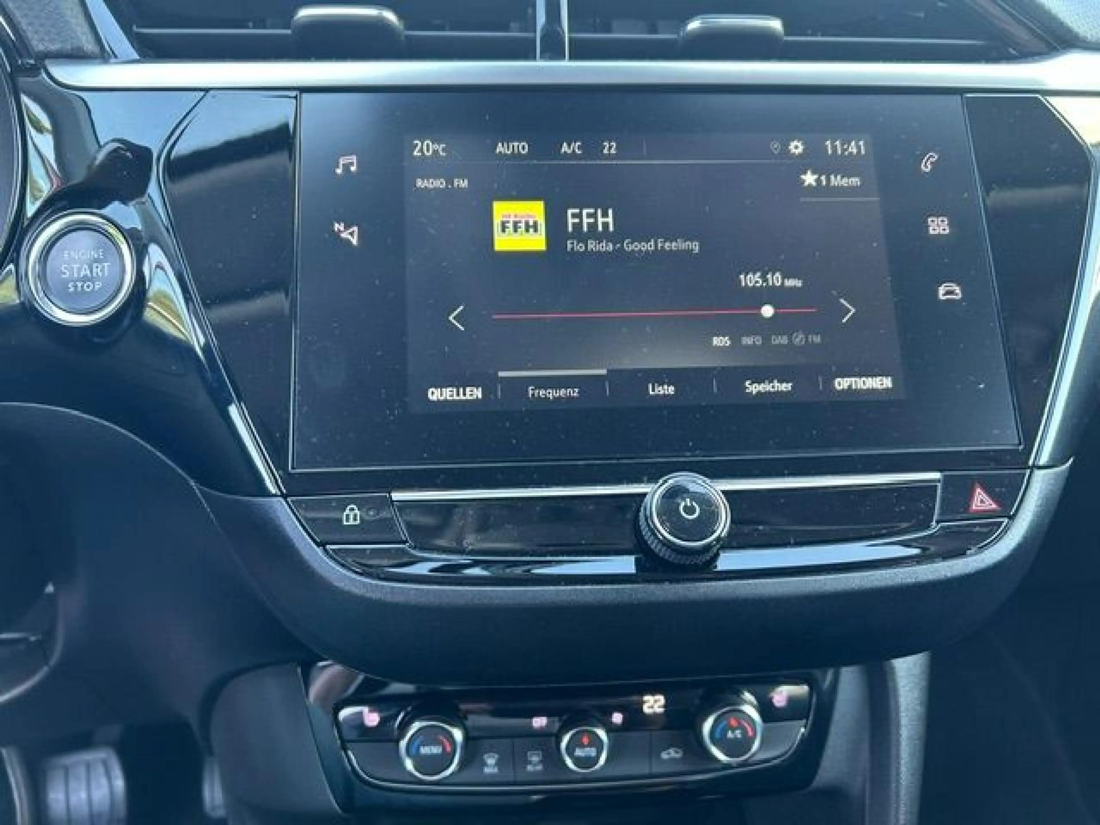 Opel Corsa-e e Elegance — photo 12