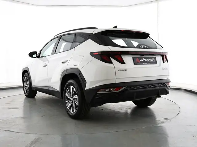 Hyundai Tucson view 4