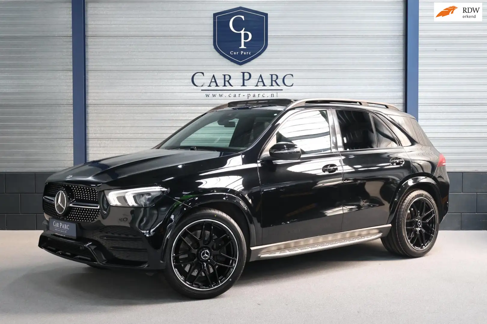 Mercedes-Benz GLE 450 4MATIC AMG LED/VIRTUAL/SFEER/PANO/LEER+S.VERWARMIN Zwart - 1