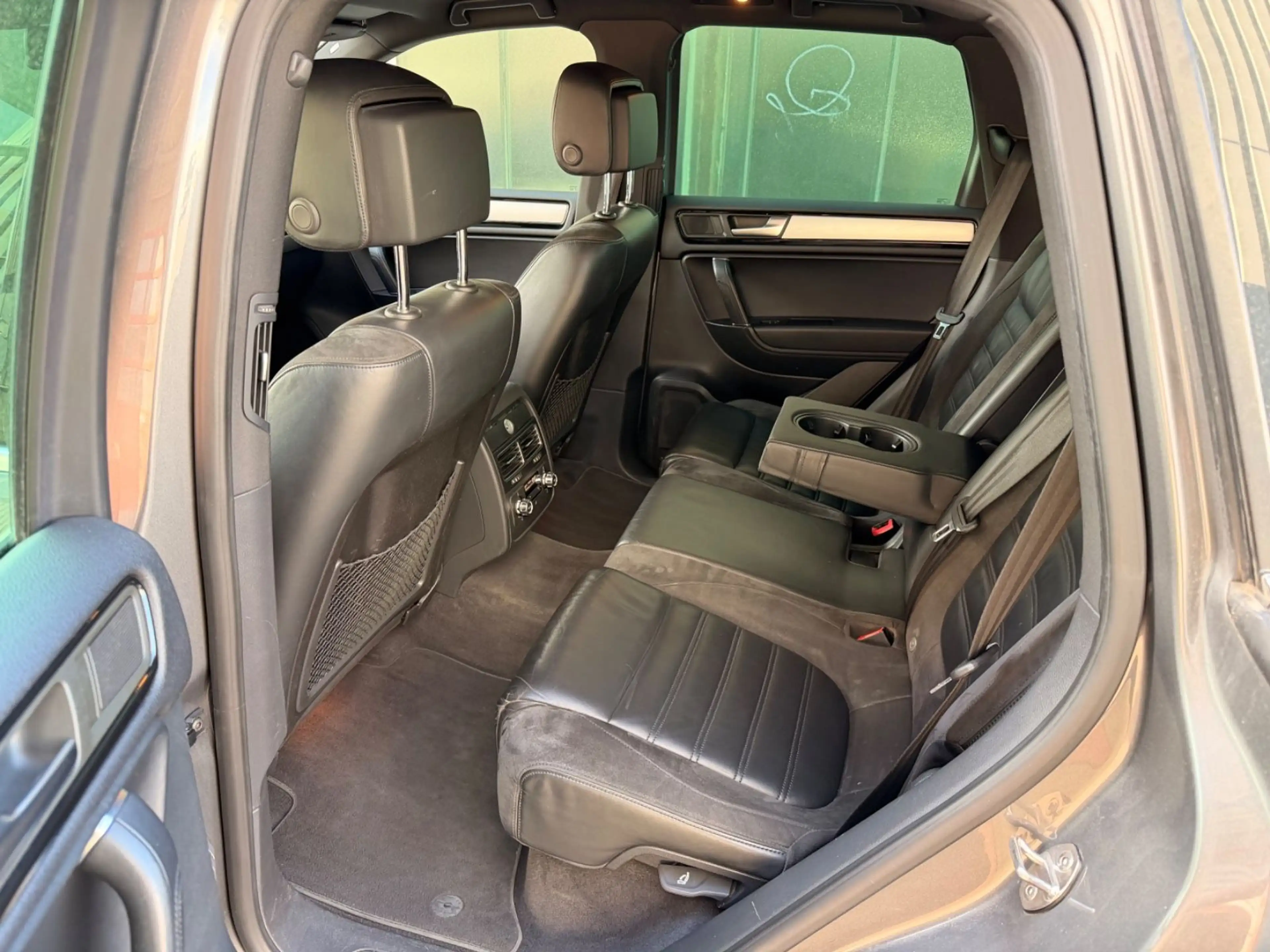 Volkswagen Touareg V6 TDI BMT Leder Xenon AHK Navi — photo 12