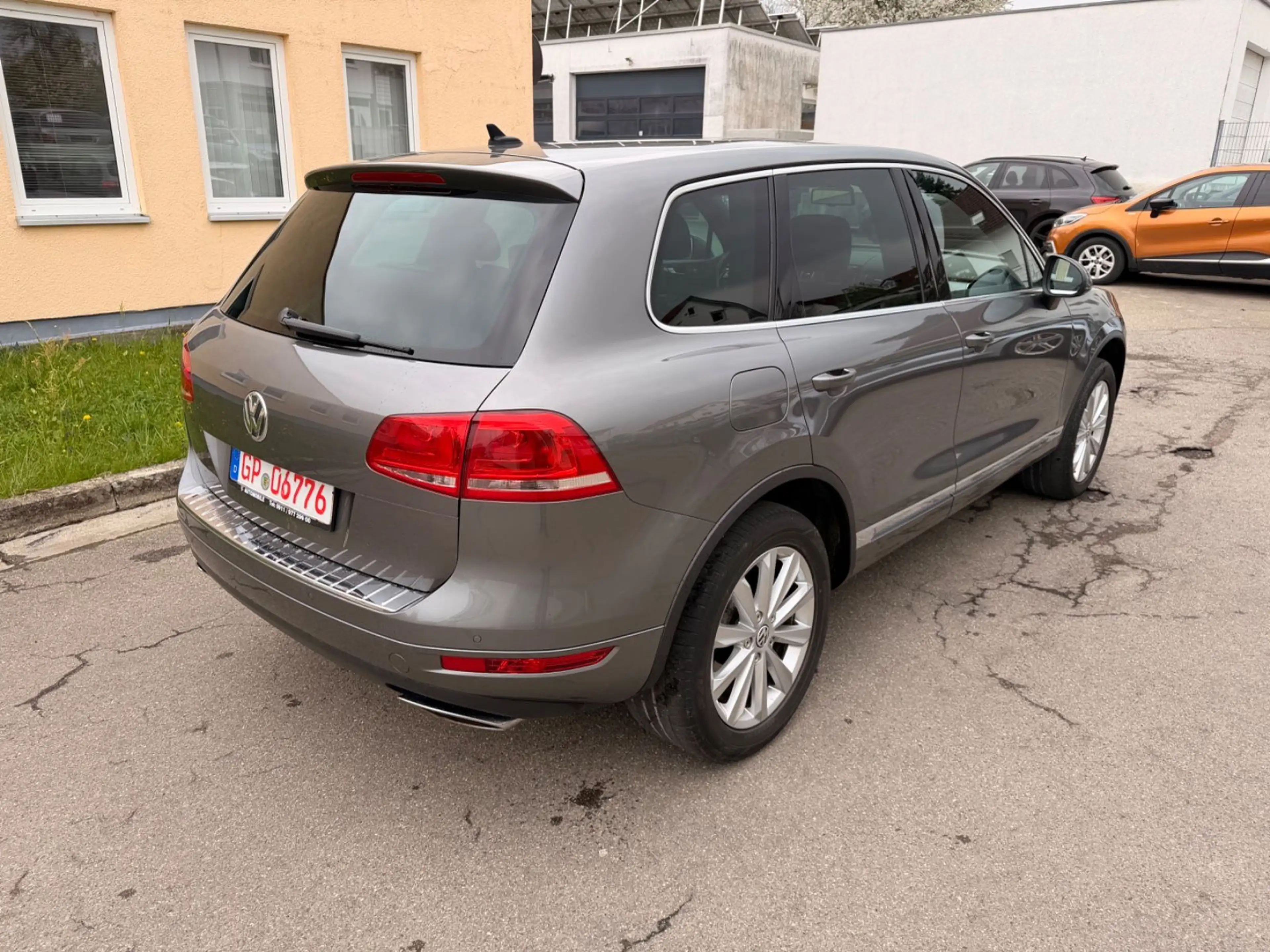 Volkswagen Touareg V6 TDI BMT Leder Xenon AHK Navi — photo 5