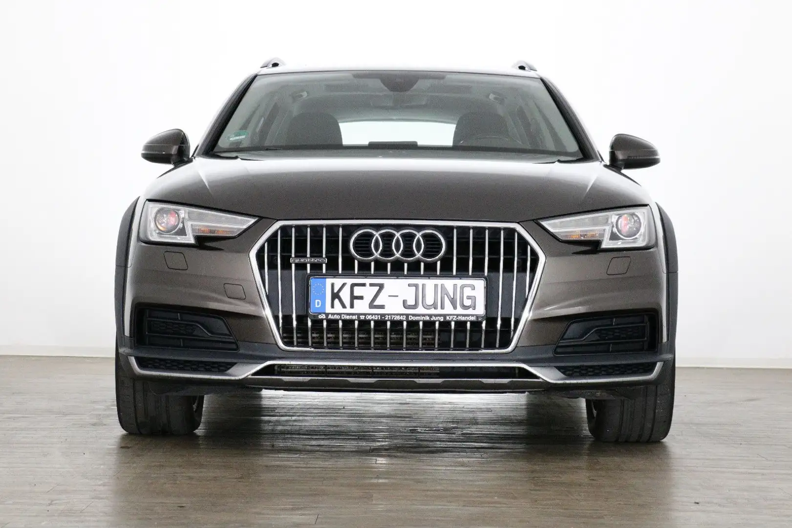 Audi A4 allroad quattro/Pano/Xenon/AHK/Standhz. Braun - 2