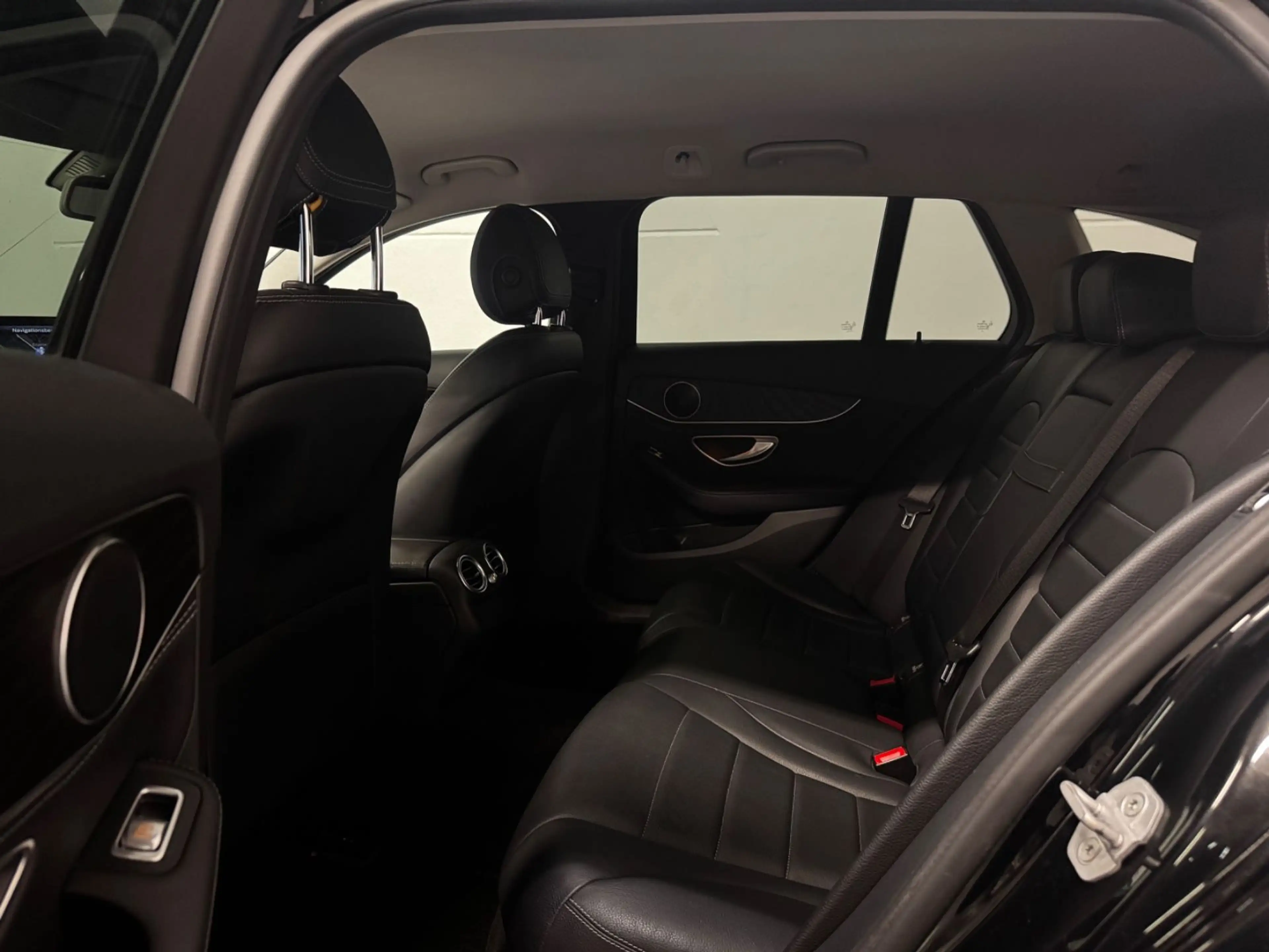 Mercedes-Benz C 250 T BlueTec / d 4Matic*ACC*LED*AHK*Carplay — photo 7