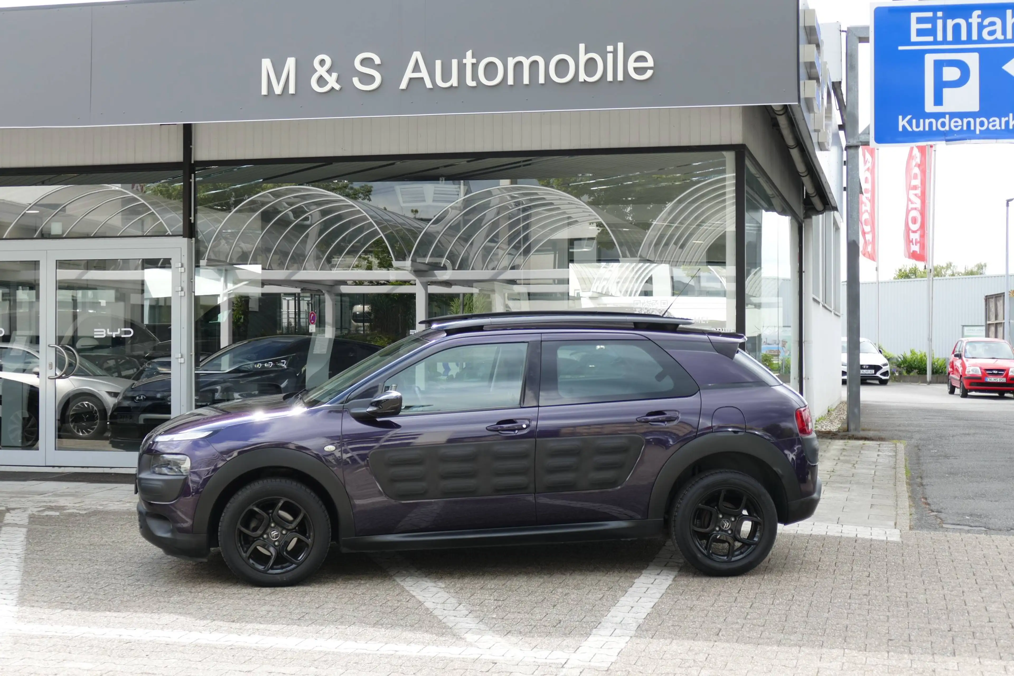 Citroen C4 Cactus Feel Pure Tech 1.2 VTI — photo 8