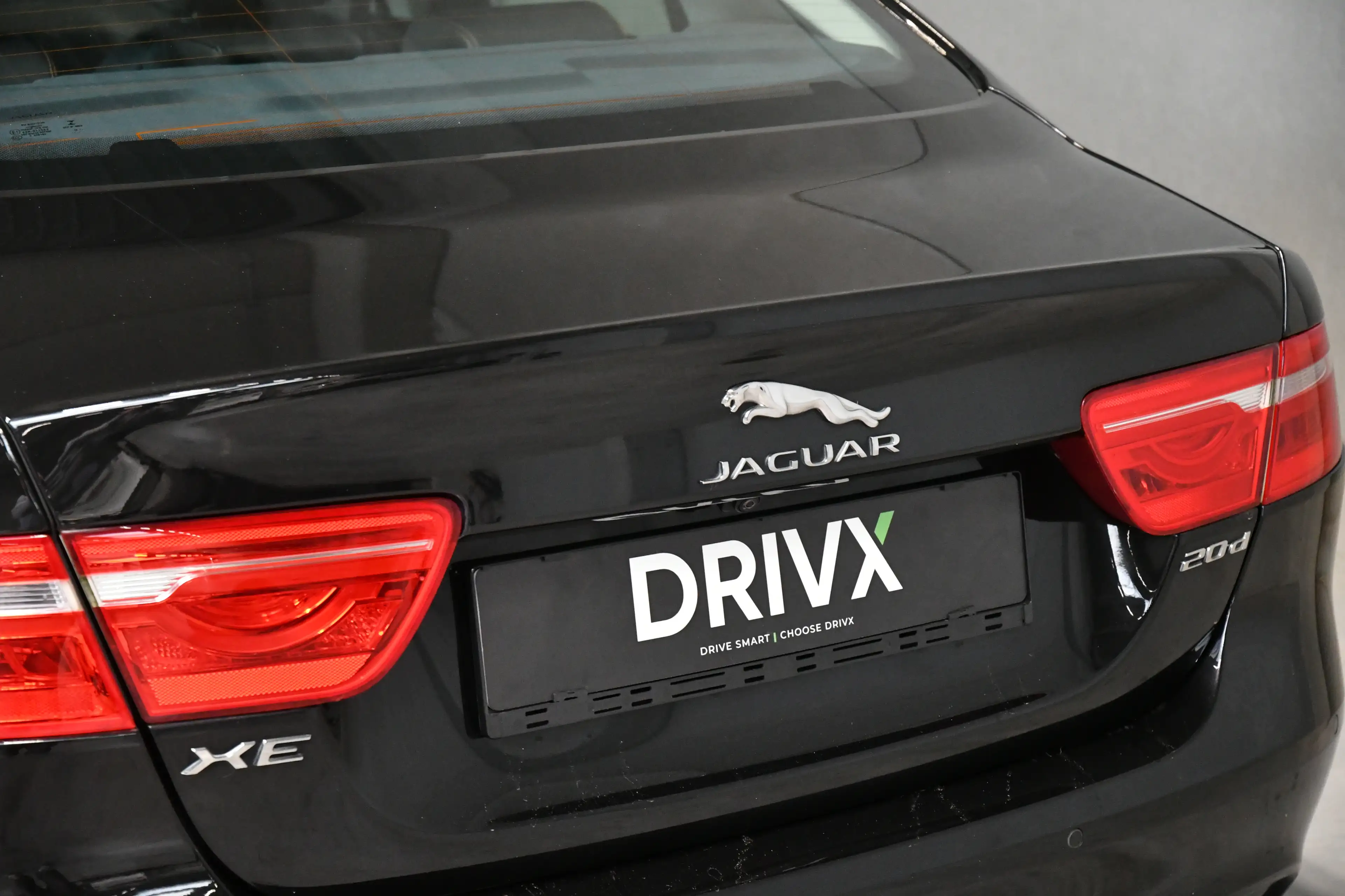 Jaguar XE 2.0 D - Prestige - Stuurverw. - Cruise - Camera — photo 12