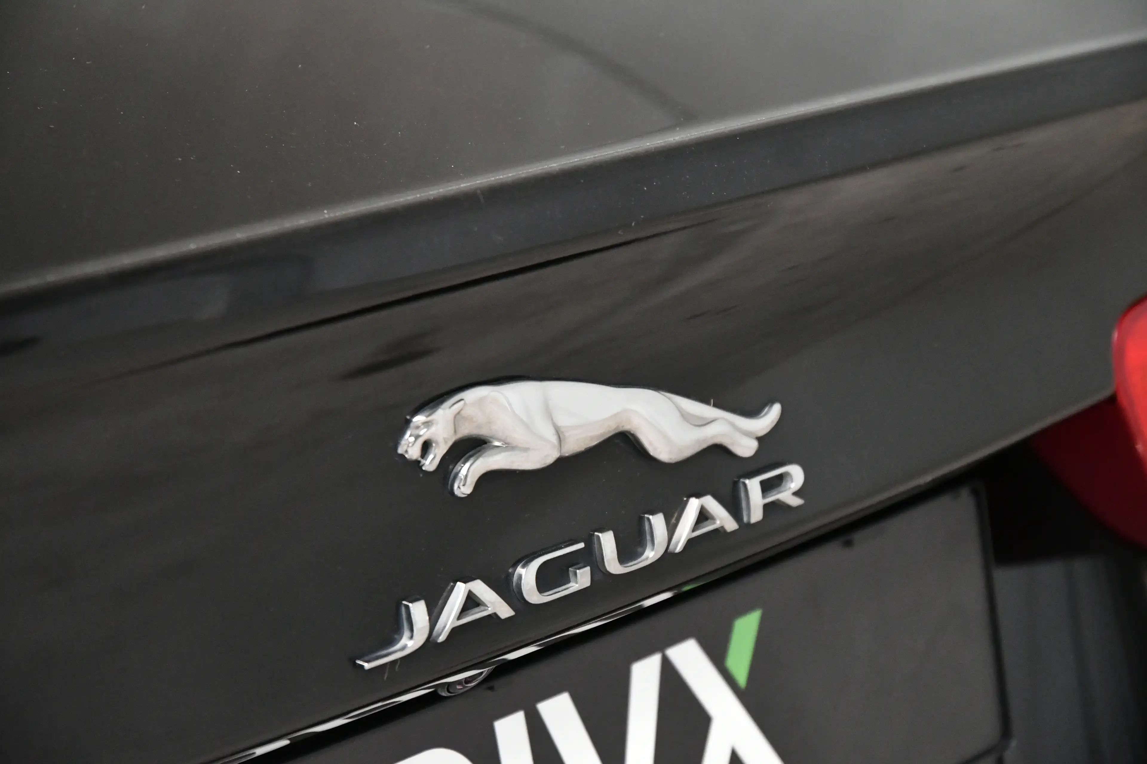 Jaguar XE 2.0 D - Prestige - Stuurverw. - Cruise - Camera — photo 13