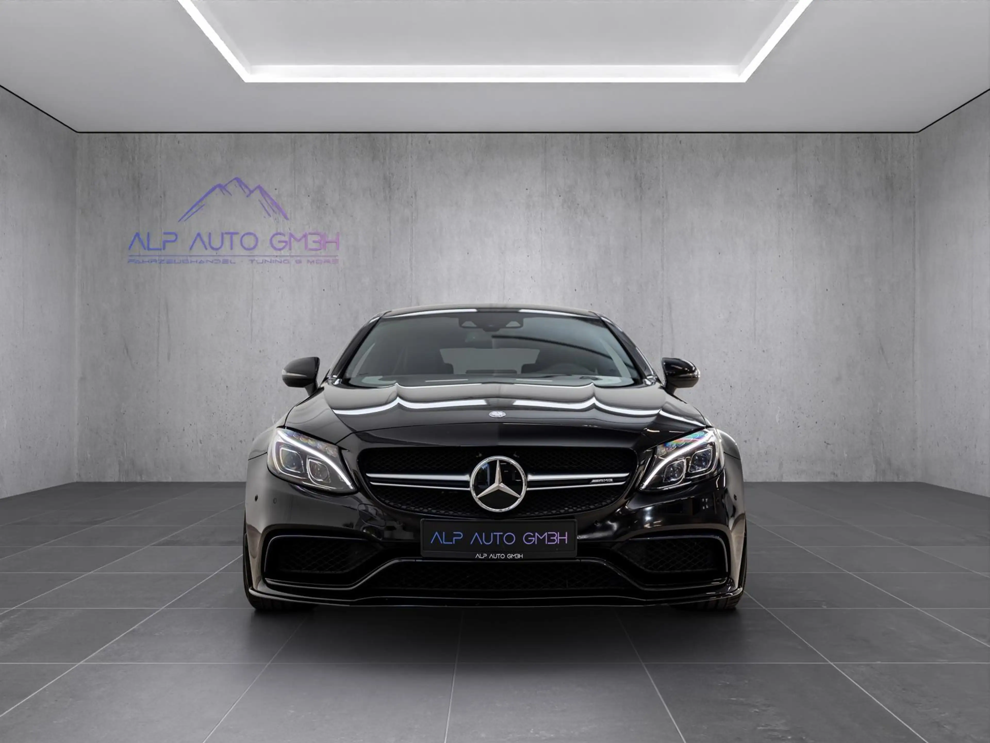 Mercedes-Benz C 63 AMG C 63S AMG COUPE V8/20Z./AMBIENTE/BLACK/SCHALEN — photo 3