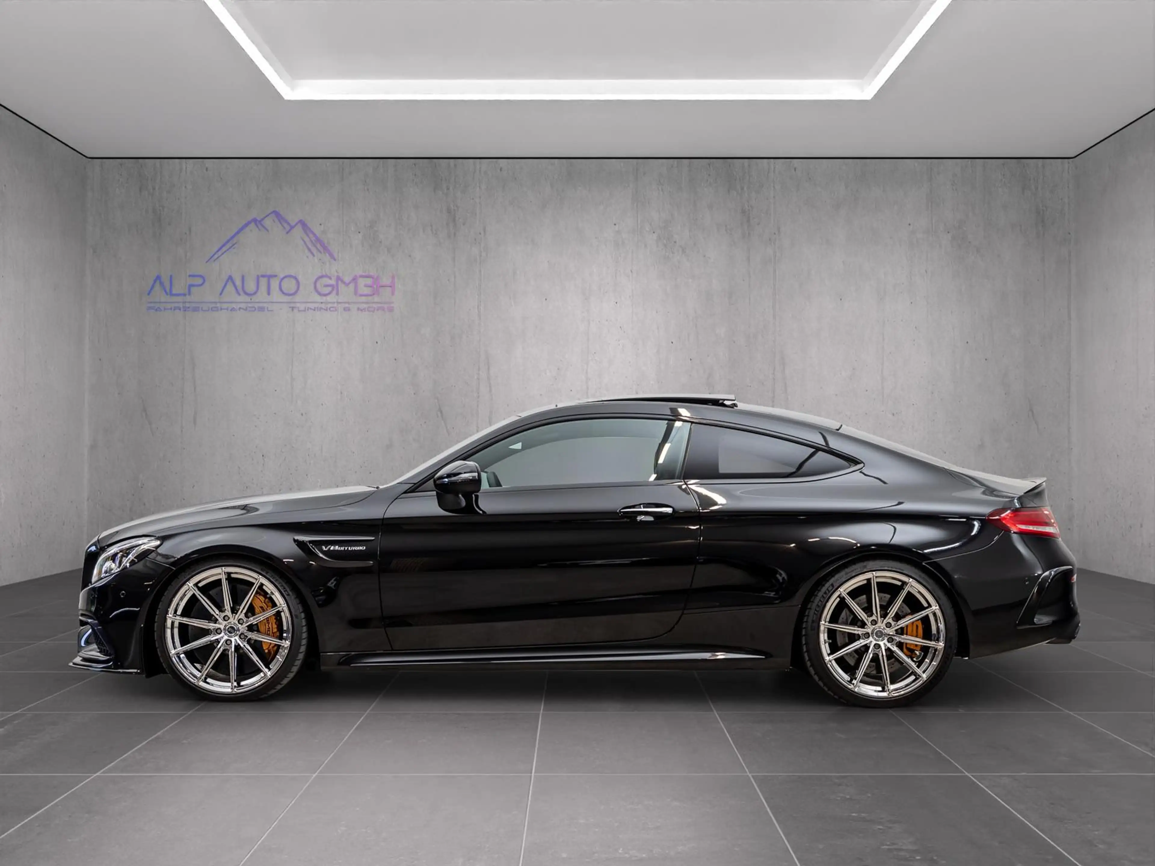 Mercedes-Benz C 63 AMG C 63S AMG COUPE V8/20Z./AMBIENTE/BLACK/SCHALEN — photo 4