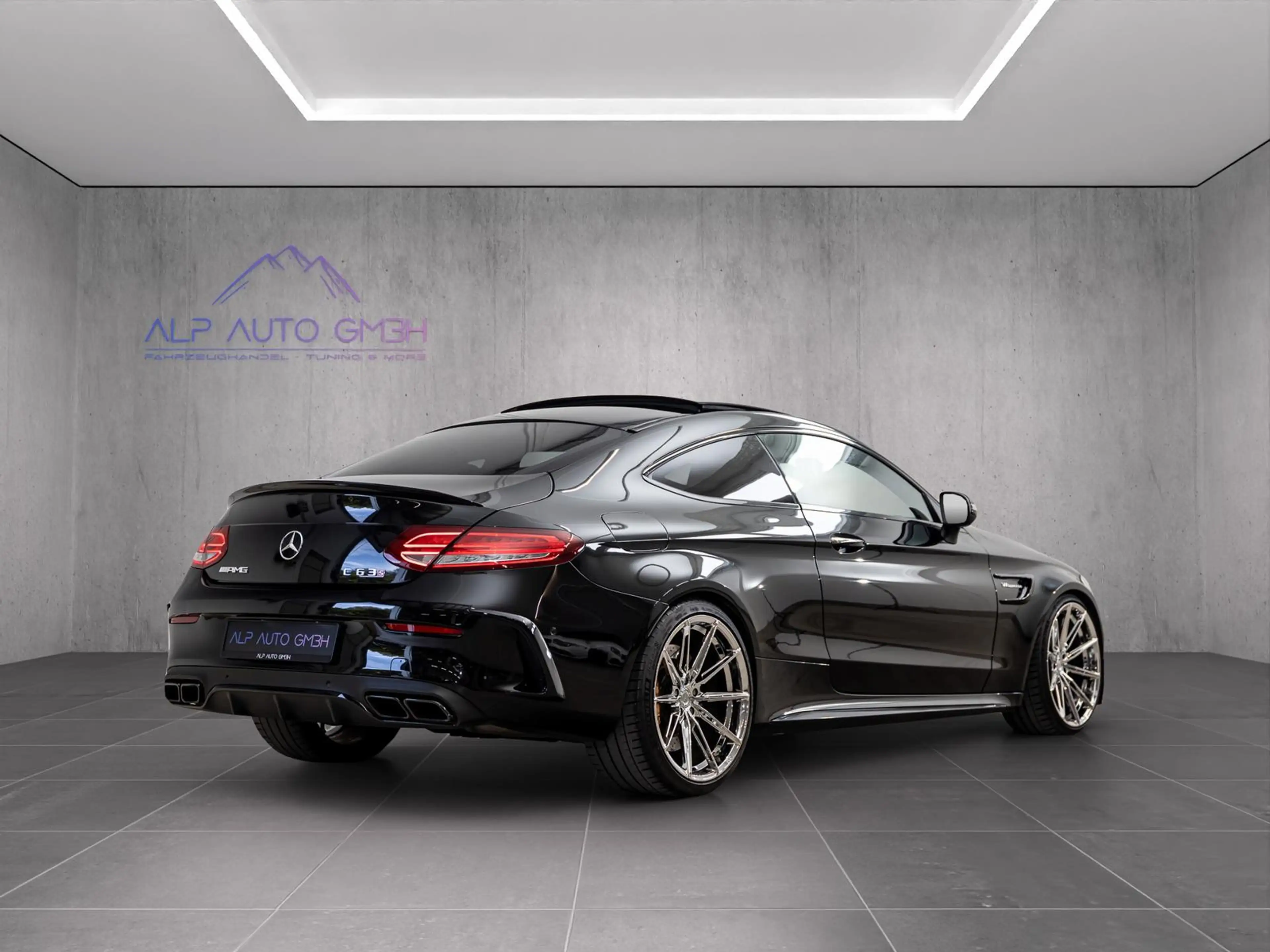 Mercedes-Benz C 63 AMG C 63S AMG COUPE V8/20Z./AMBIENTE/BLACK/SCHALEN — photo 7