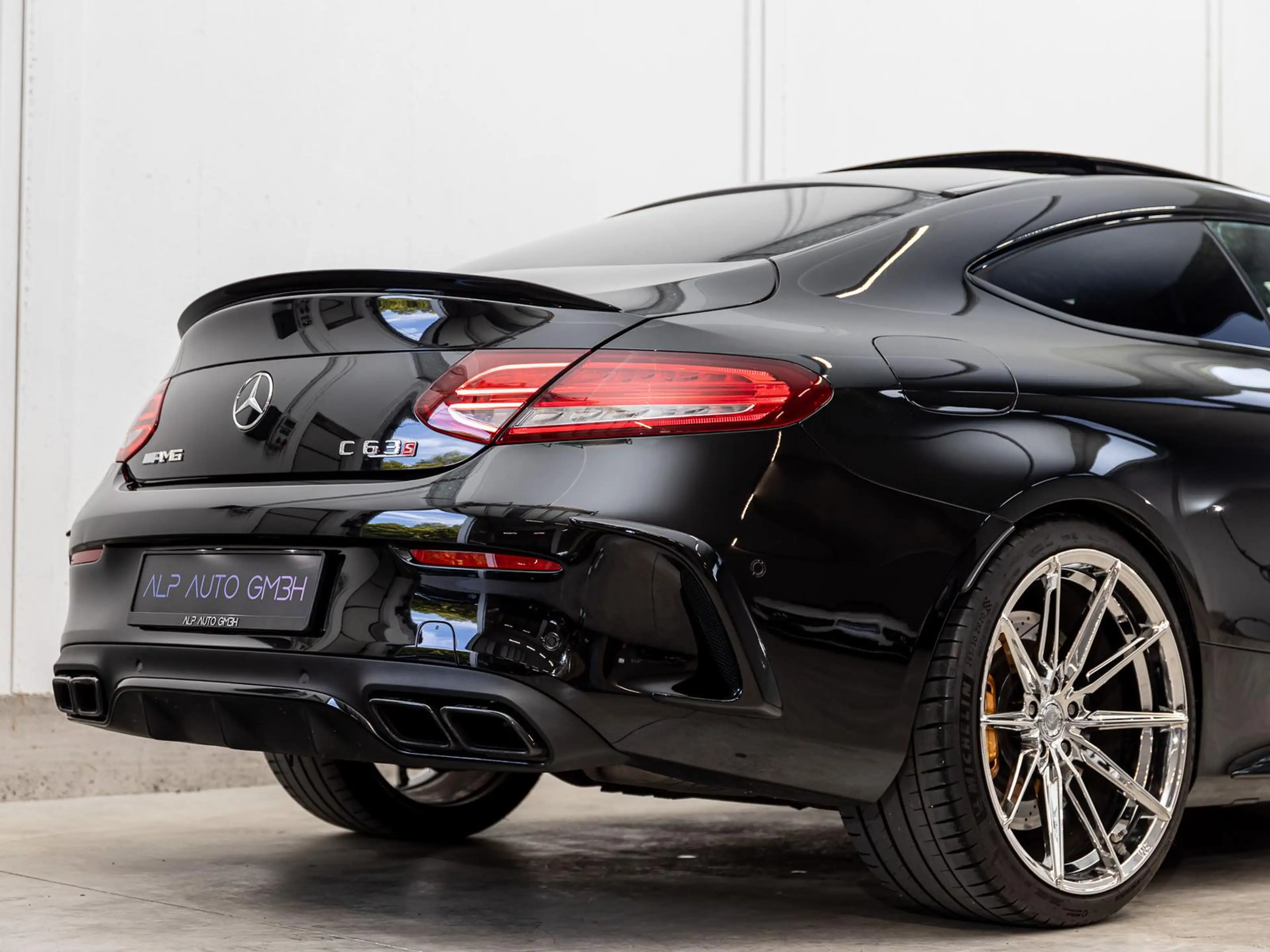Mercedes-Benz C 63 AMG C 63S AMG COUPE V8/20Z./AMBIENTE/BLACK/SCHALEN — photo 15