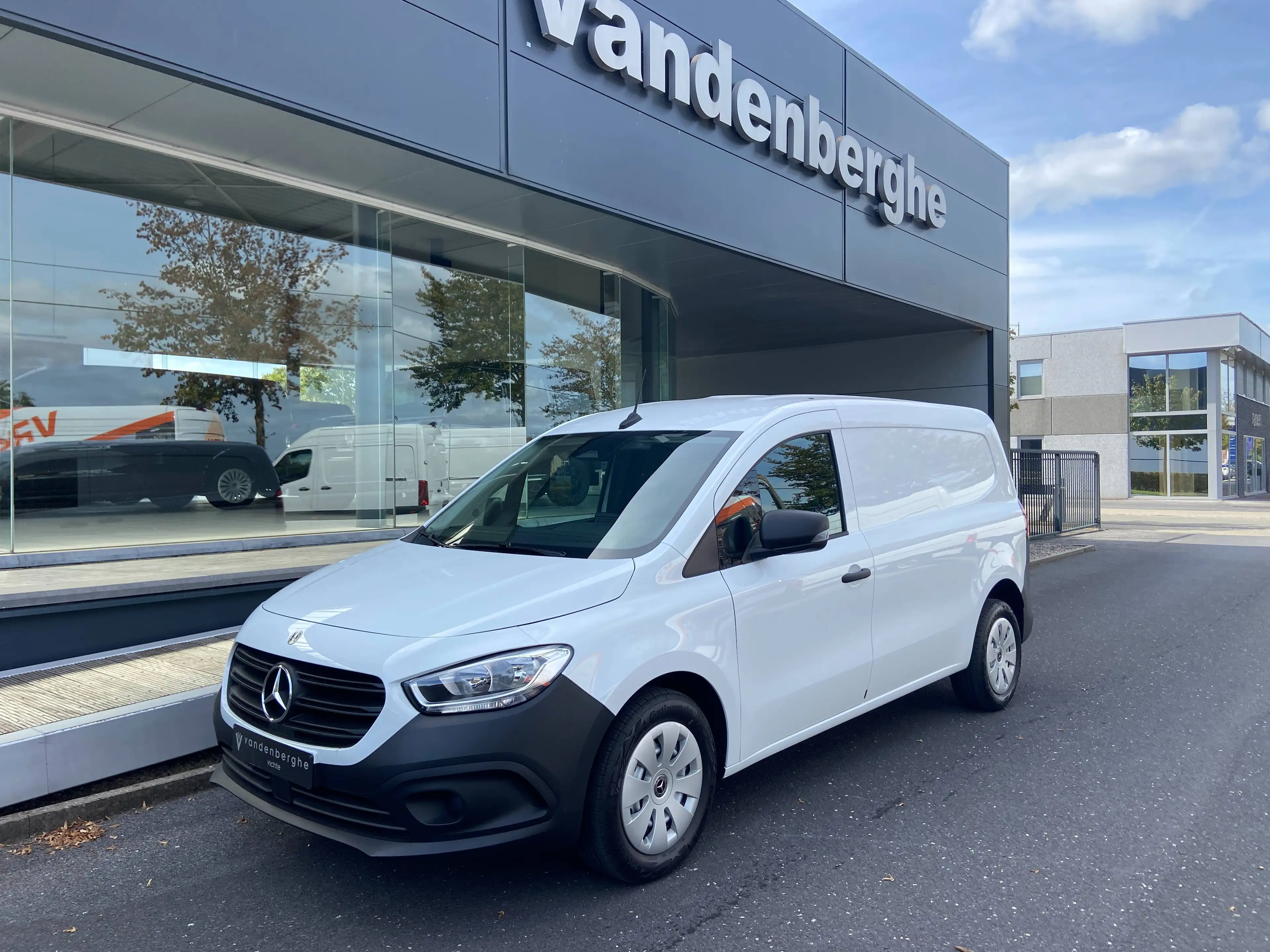 Mercedes-Benz Citan 110 cdi LENGTE L2!!! Facelift Apple Carplay Camera 800km, nieuw!!!!