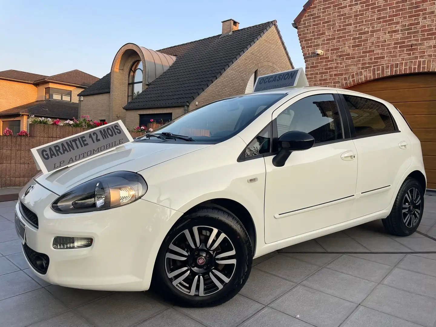 Fiat Punto 🏴0.9 T TwinAir SPORT⚠️GARANTIE 12 MOIS⚠ Blanco - 1