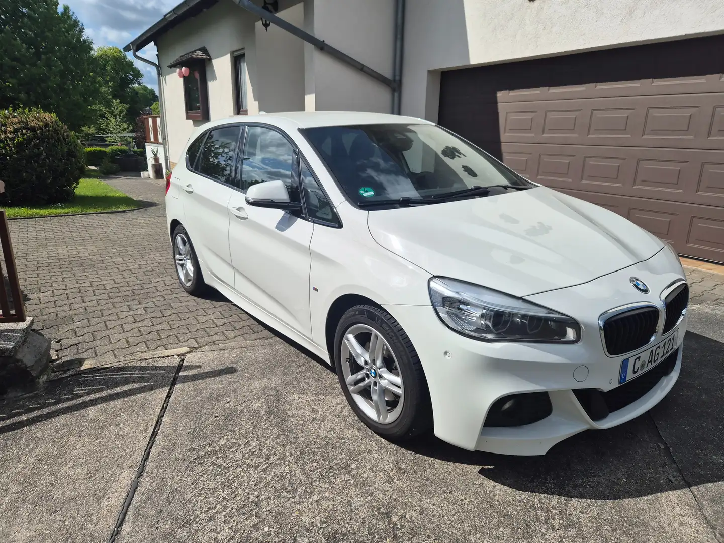 BMW 220 220i Active Tourer Aut. M Sport Weiß - 2
