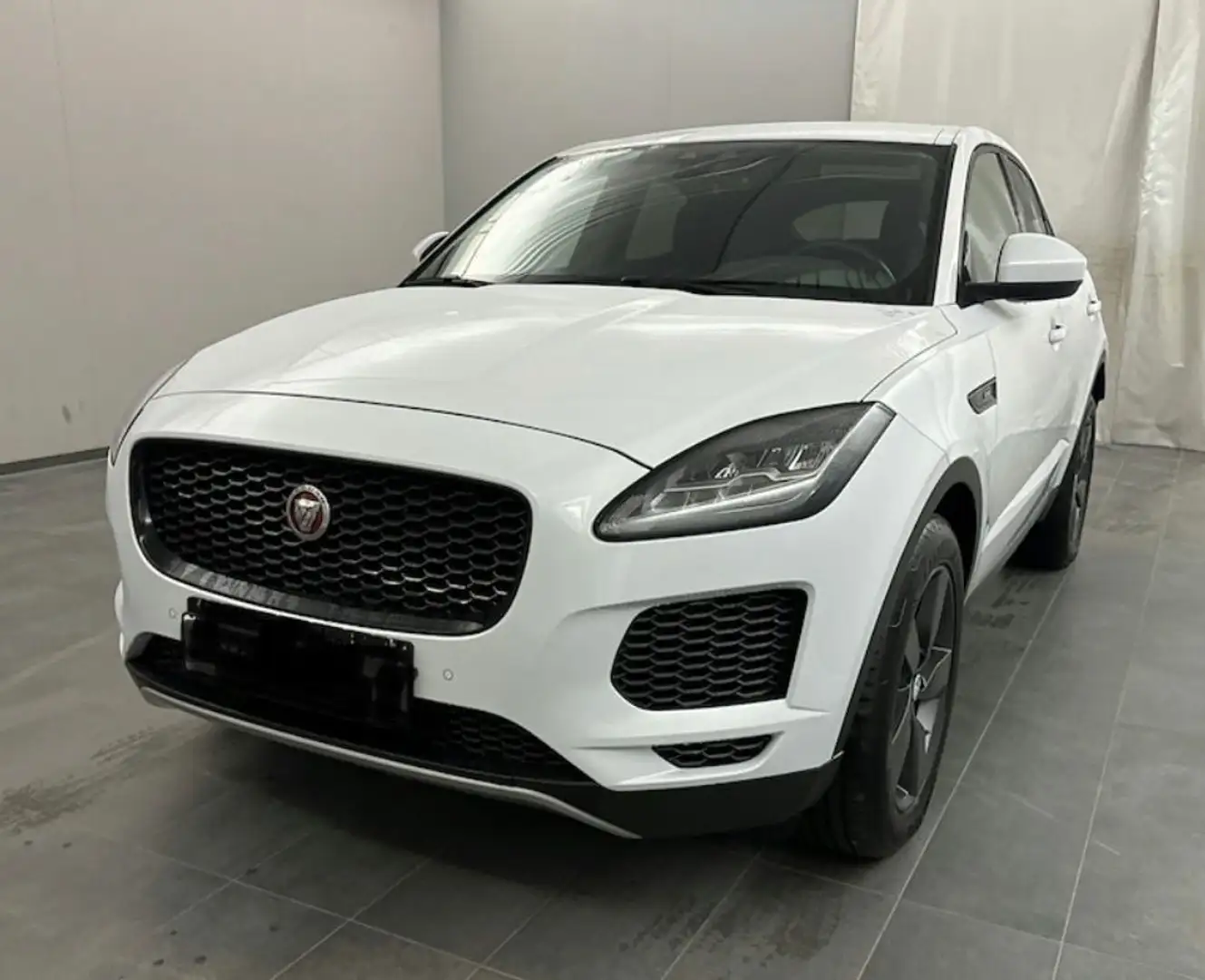 Jaguar E-Pace /Leder/Navi/AppleCarPl./Black Pack/Kamera Blanc - 1